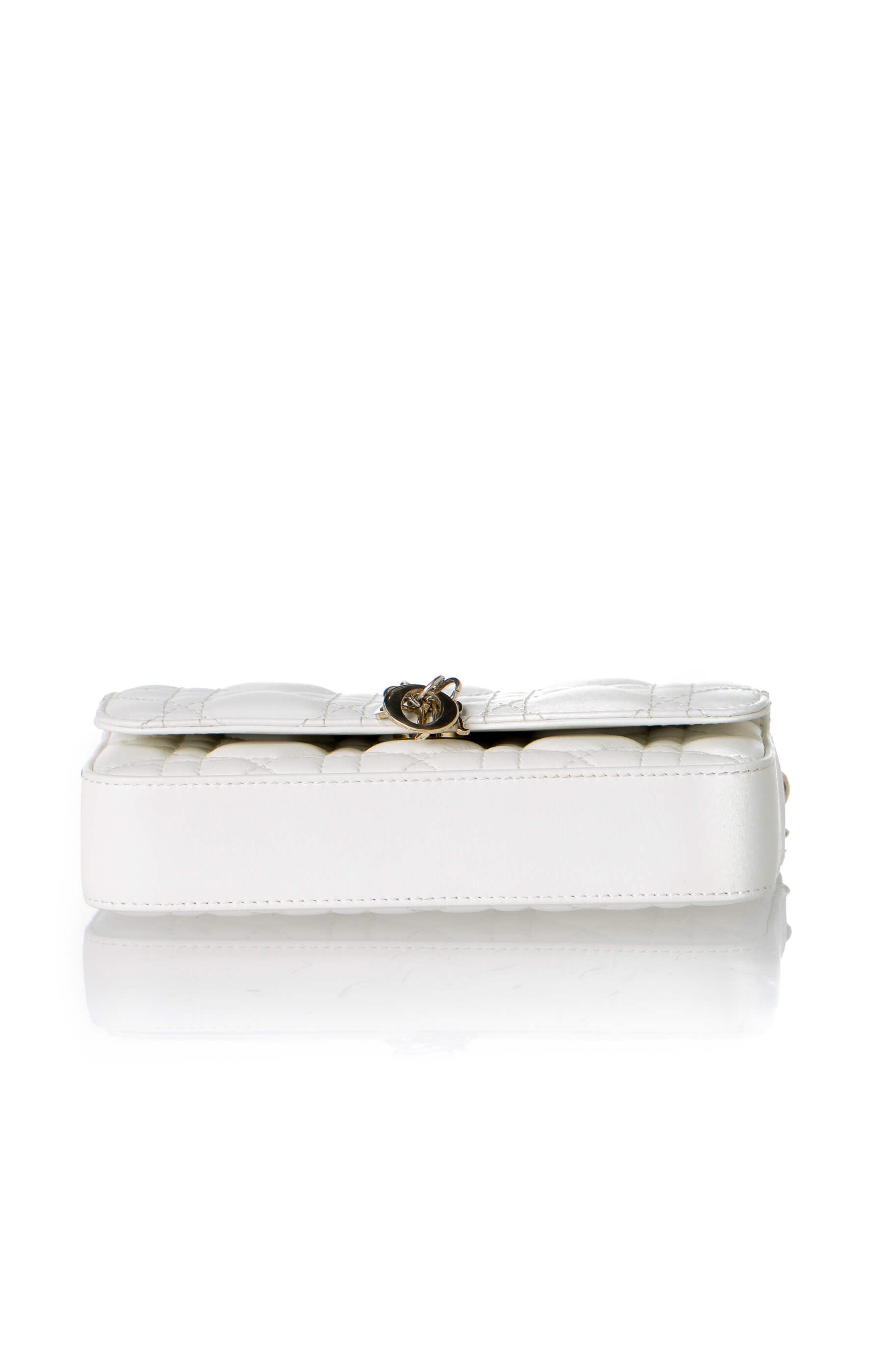 Base y costura Cannage de Talk Phone Pouch latte