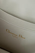 Stamp interior Christian Dior Paris en dorado