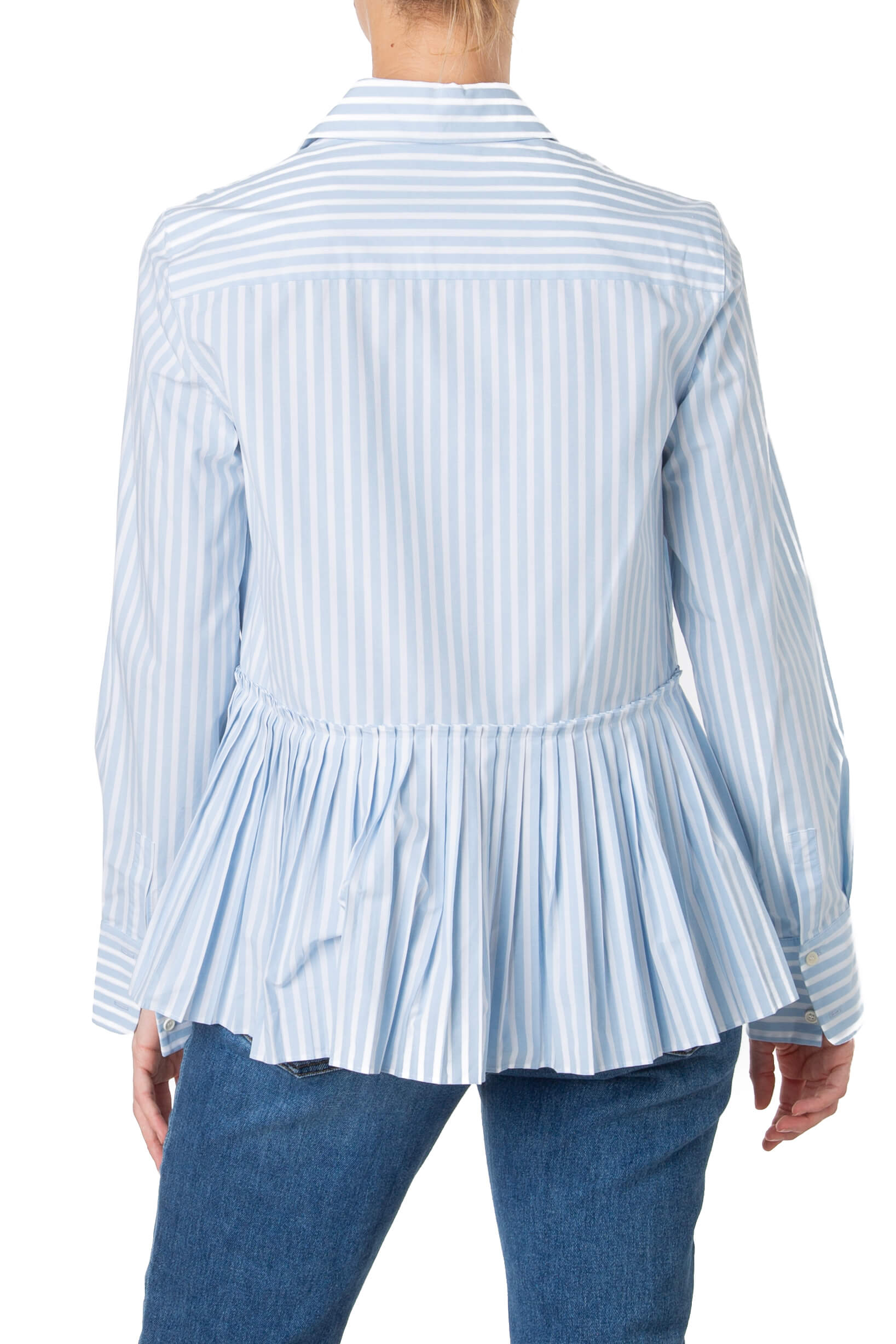 Akris Punto, Talla 6
