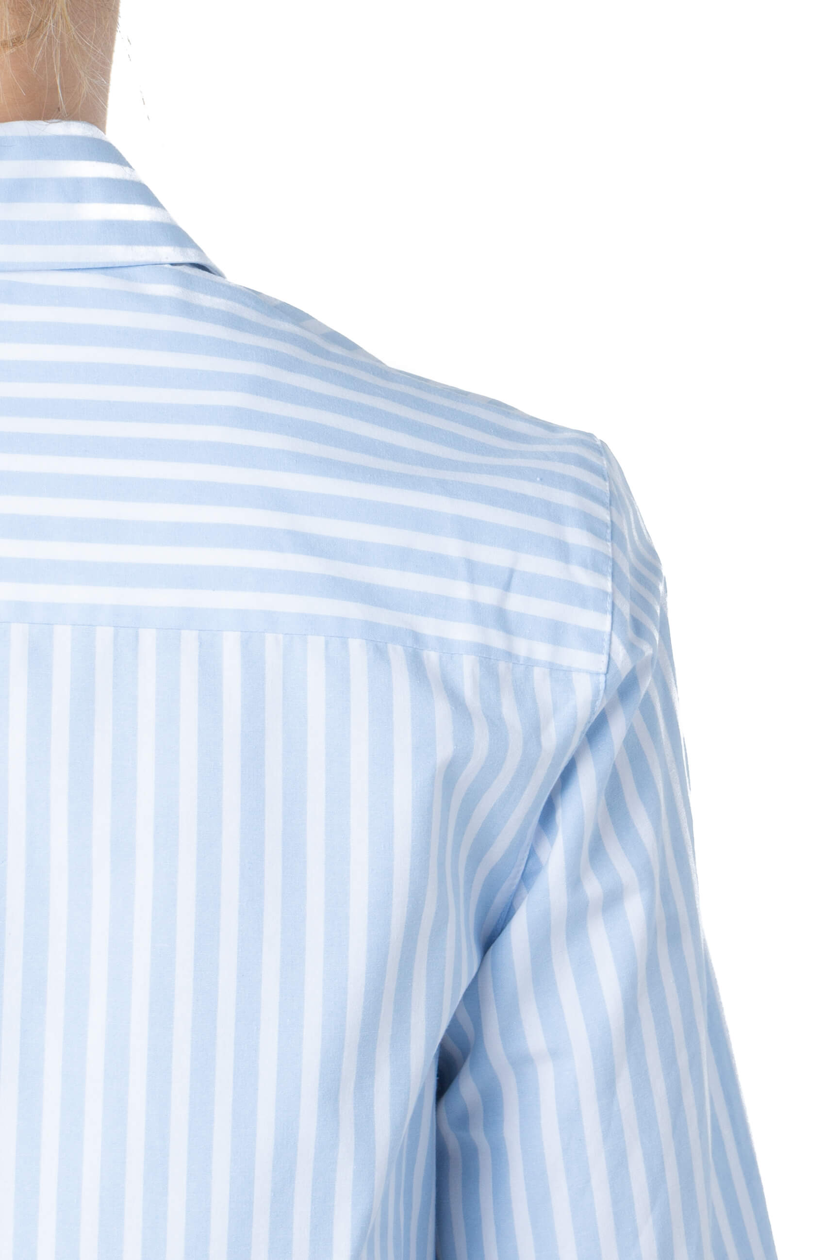 Akris Punto, Talla 6
