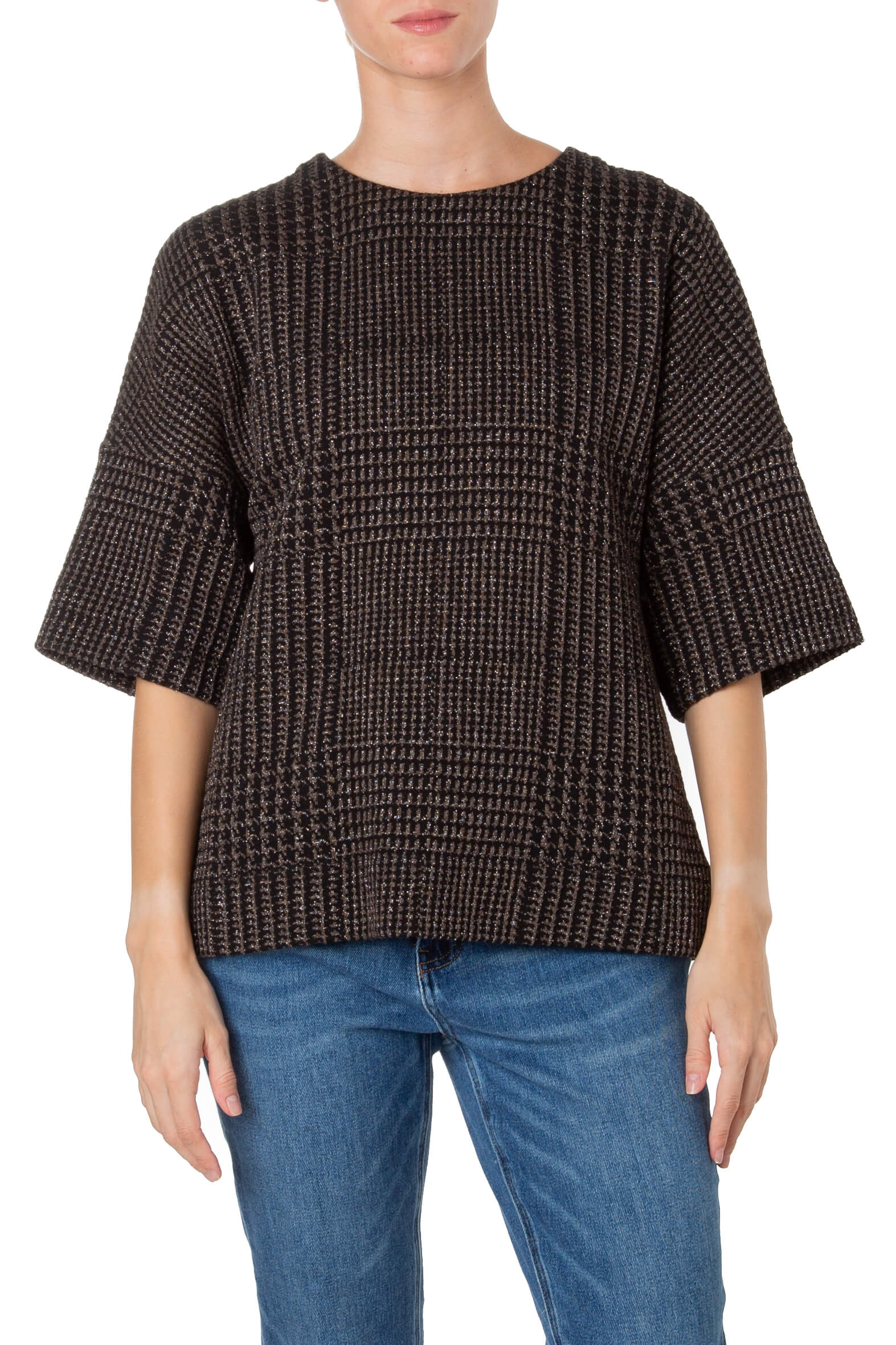 Akris Punto, Talla 6