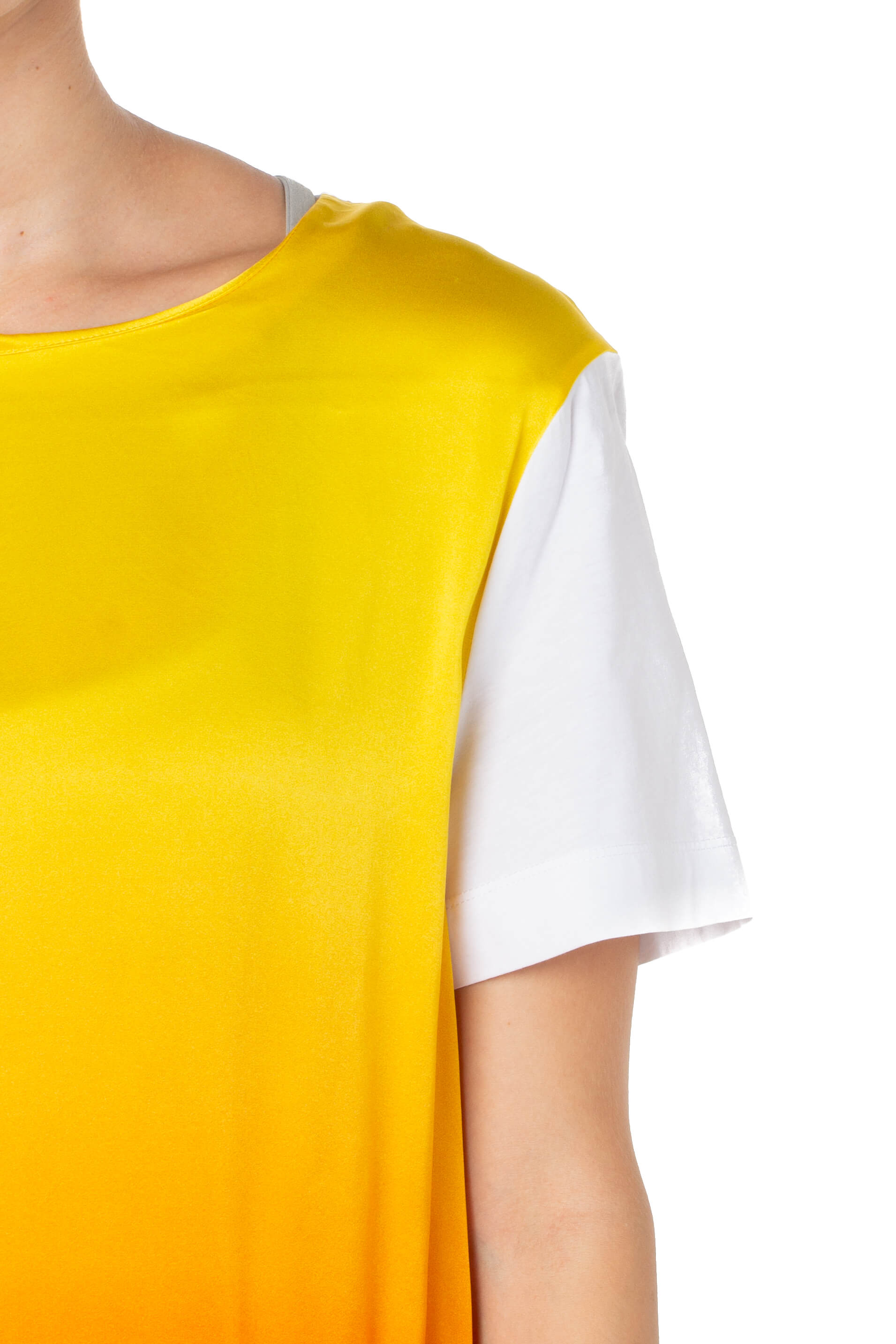 Escada, Talla M