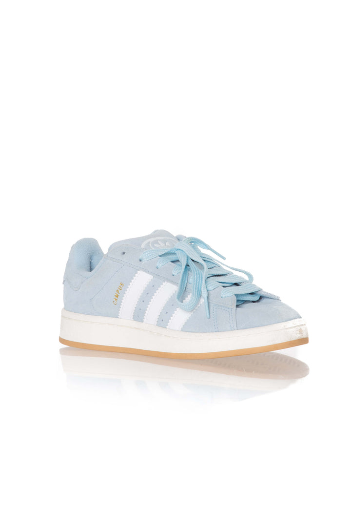 Zapato Adidas, vista posterior – ClosetRehab