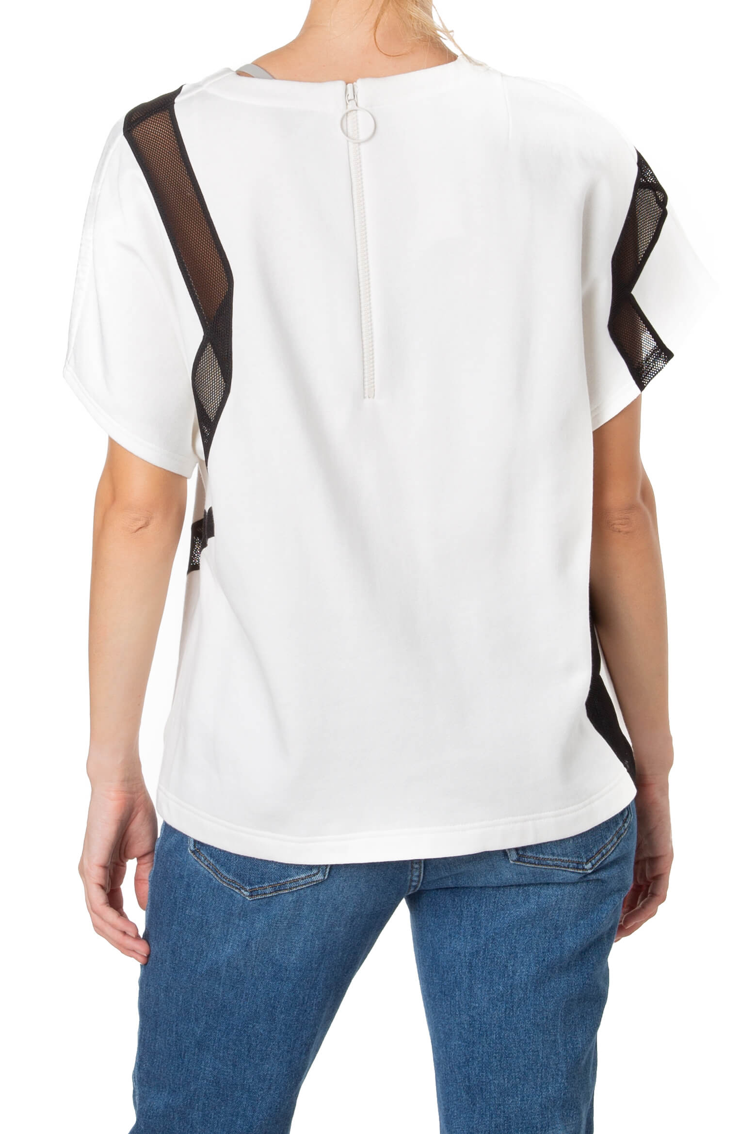 Akris Punto, Talla 8