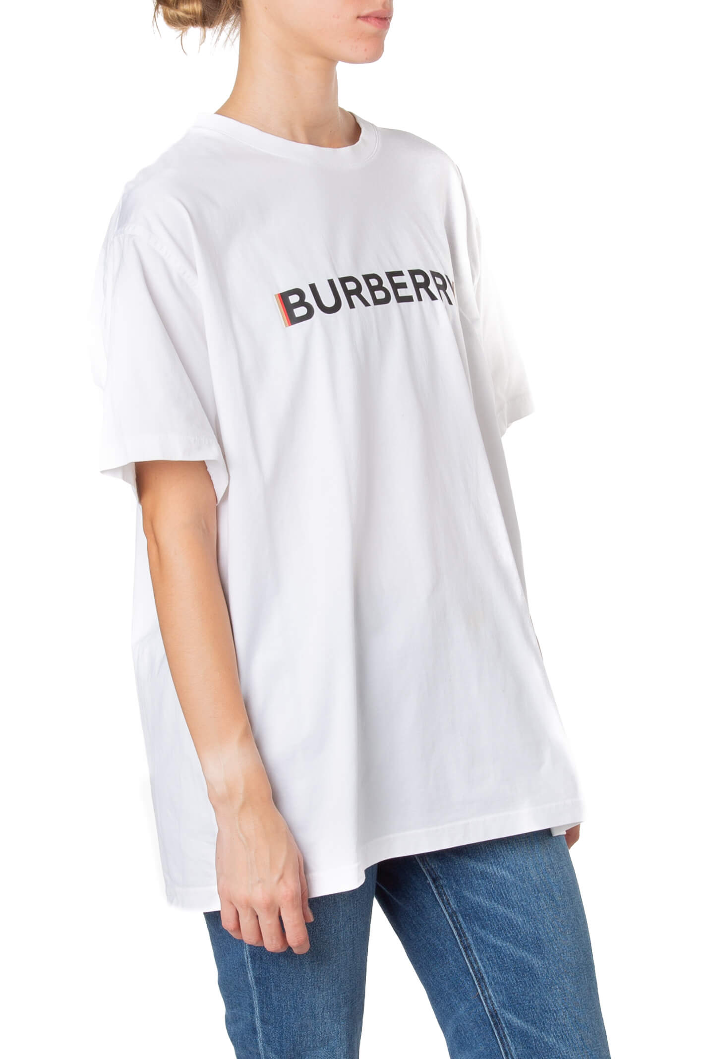 Burberry, Talla L