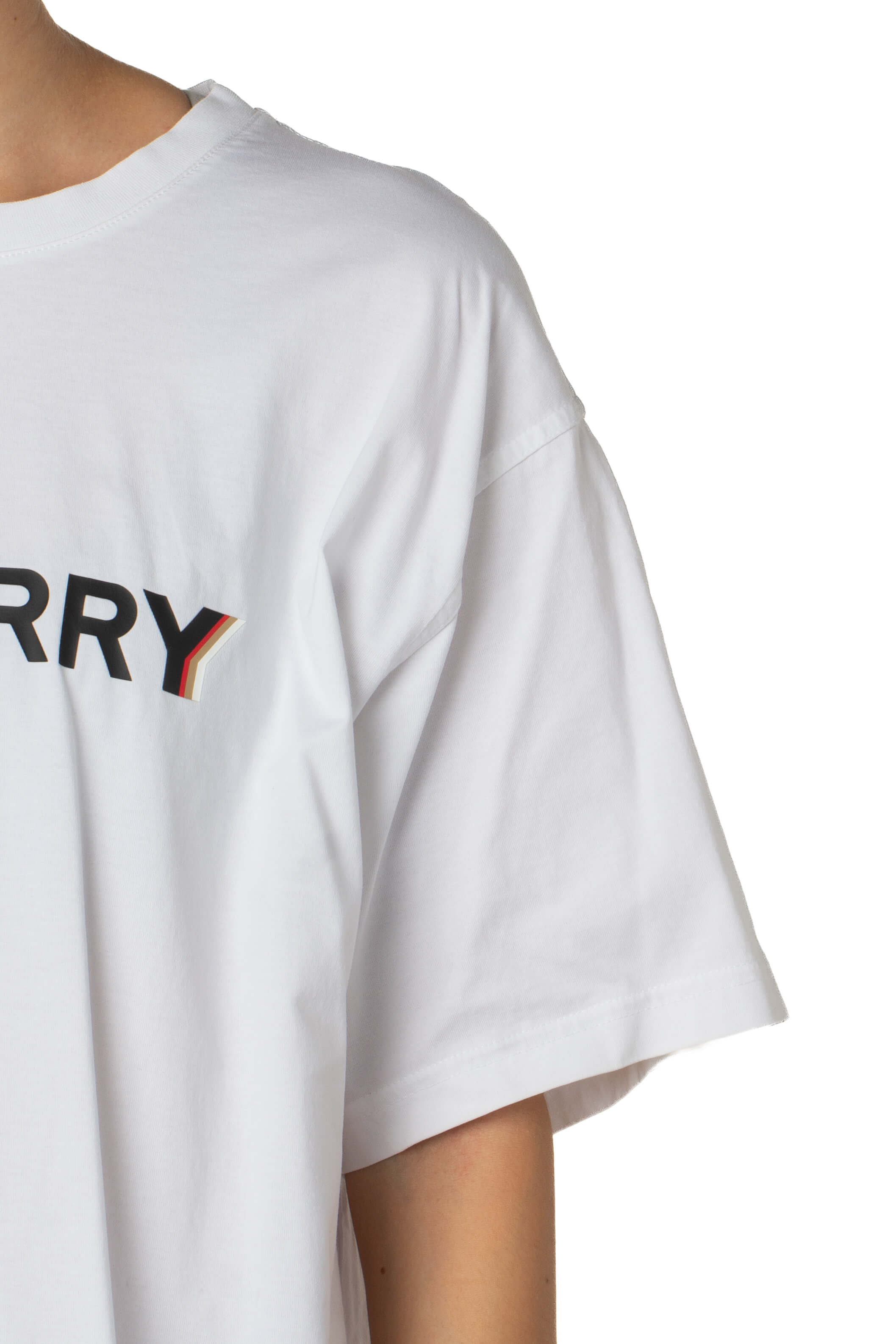Burberry, Talla L