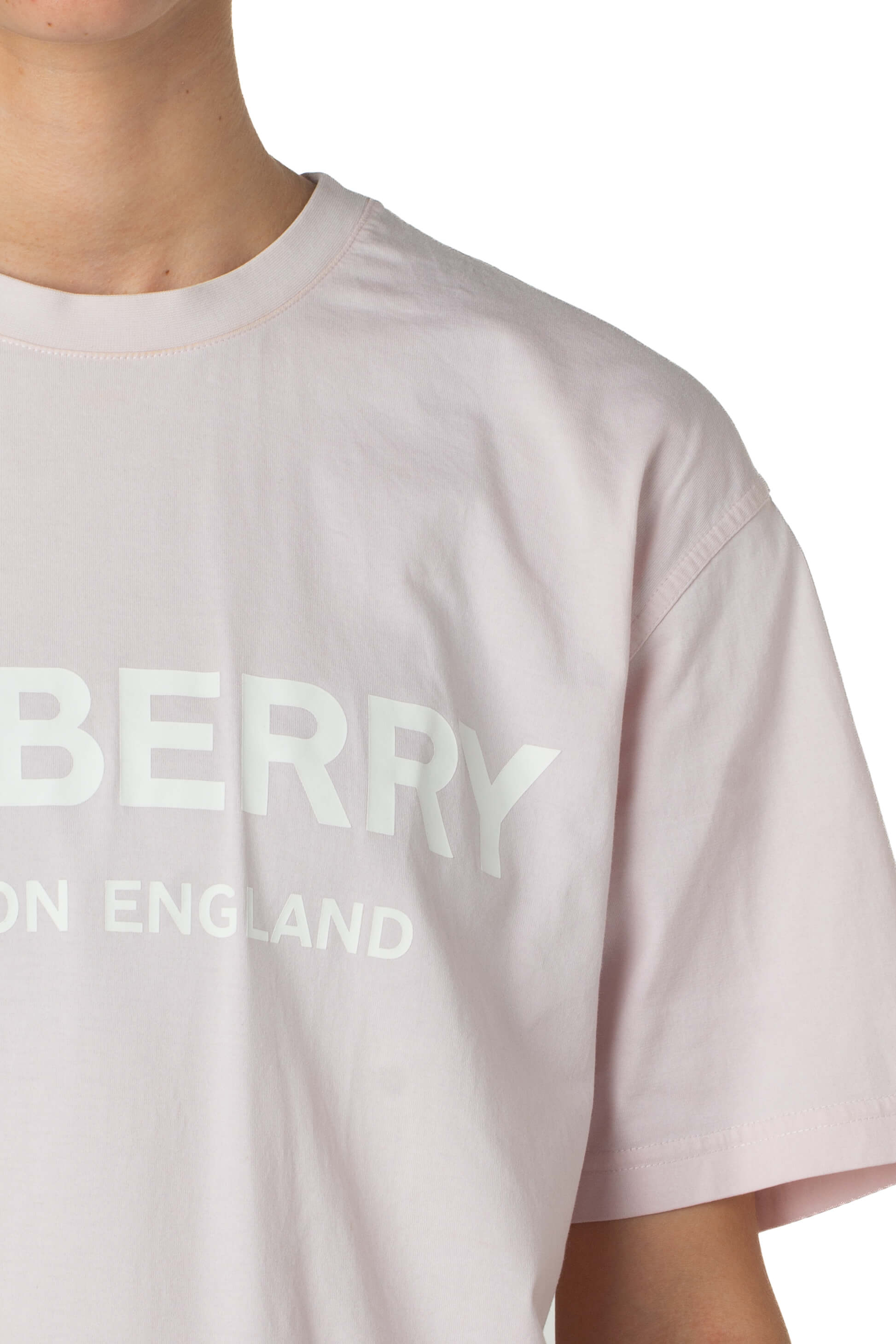 Burberry, Talla M