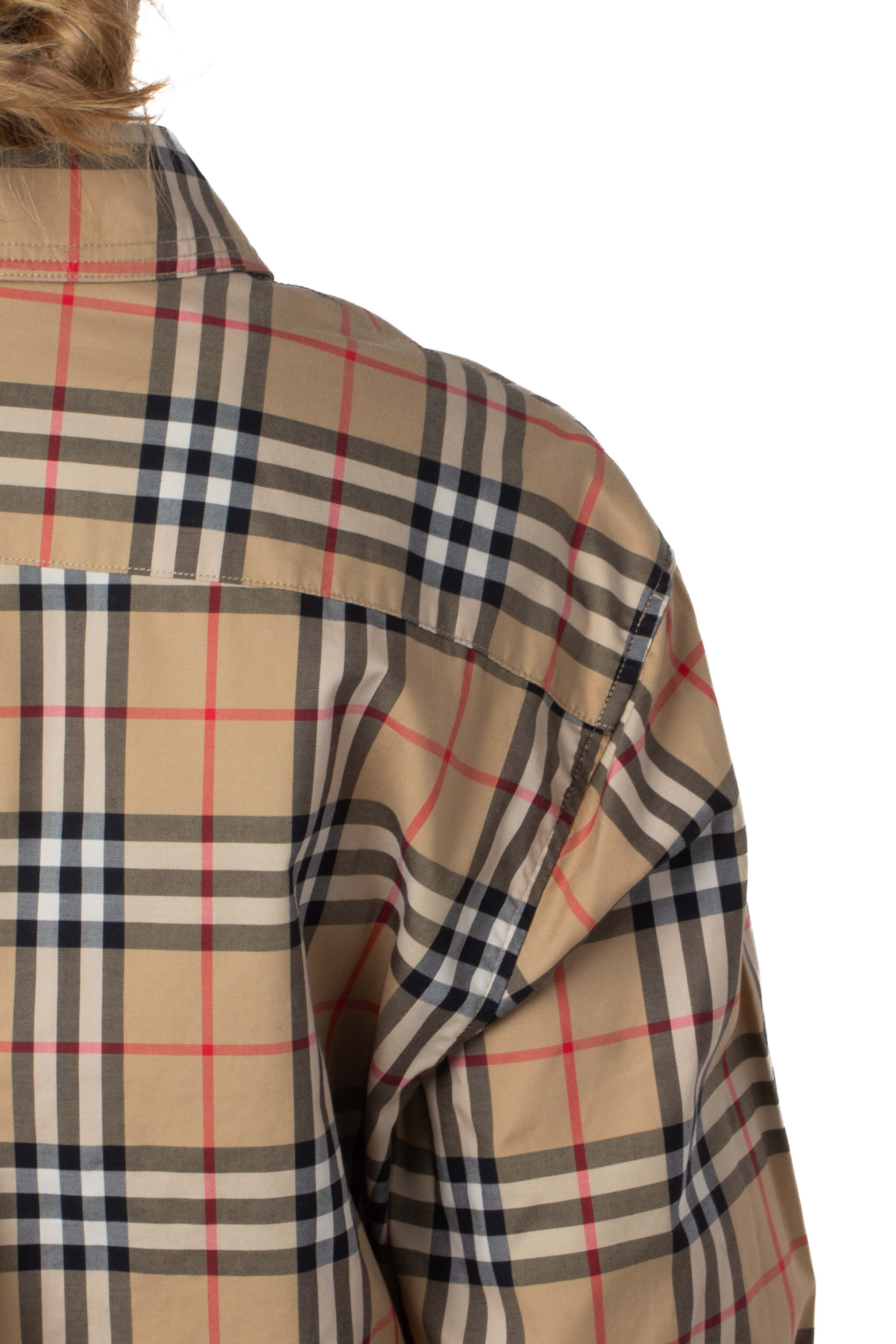 Burberry, Talla 6