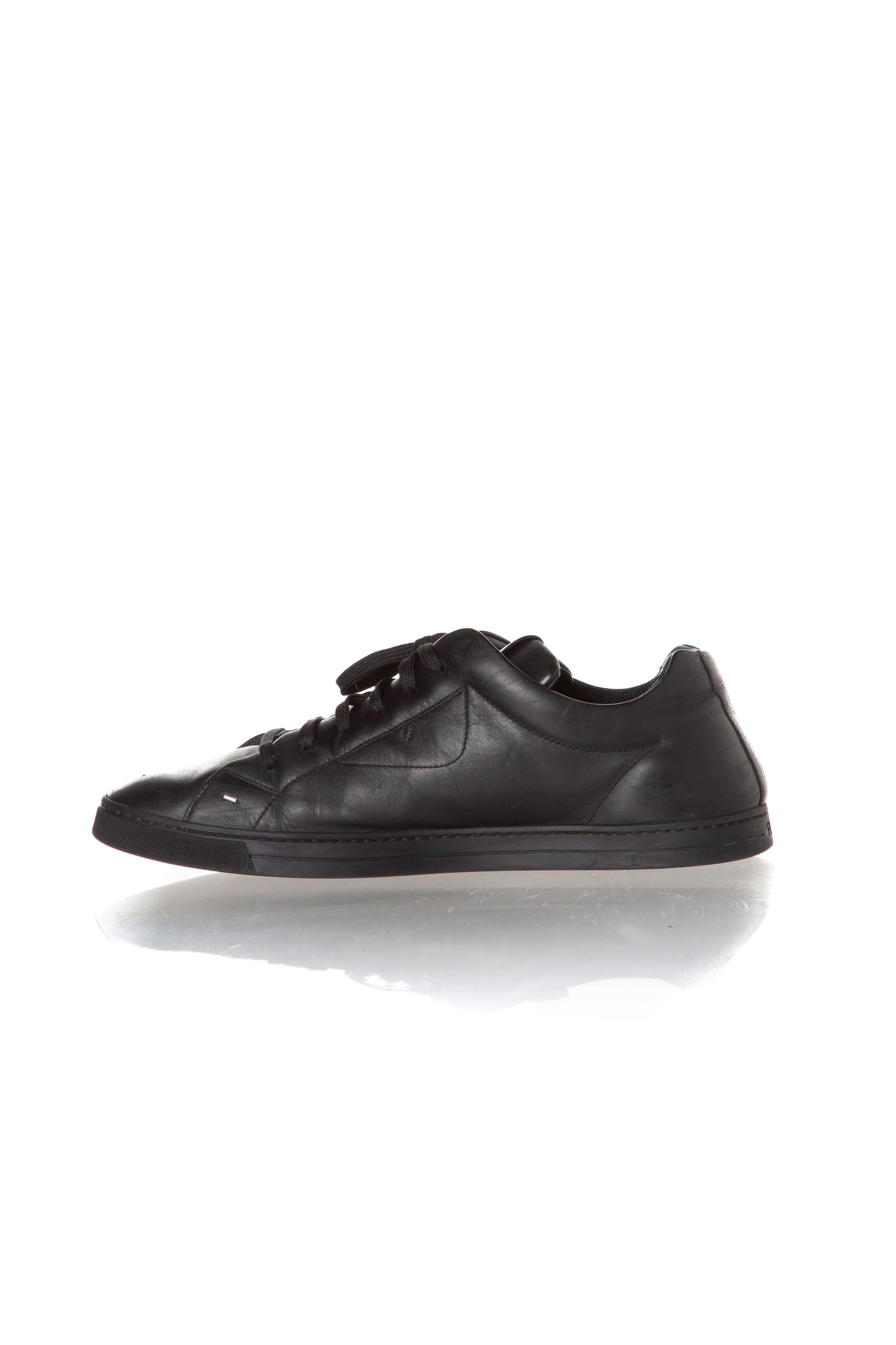 Fendi, Talla 10