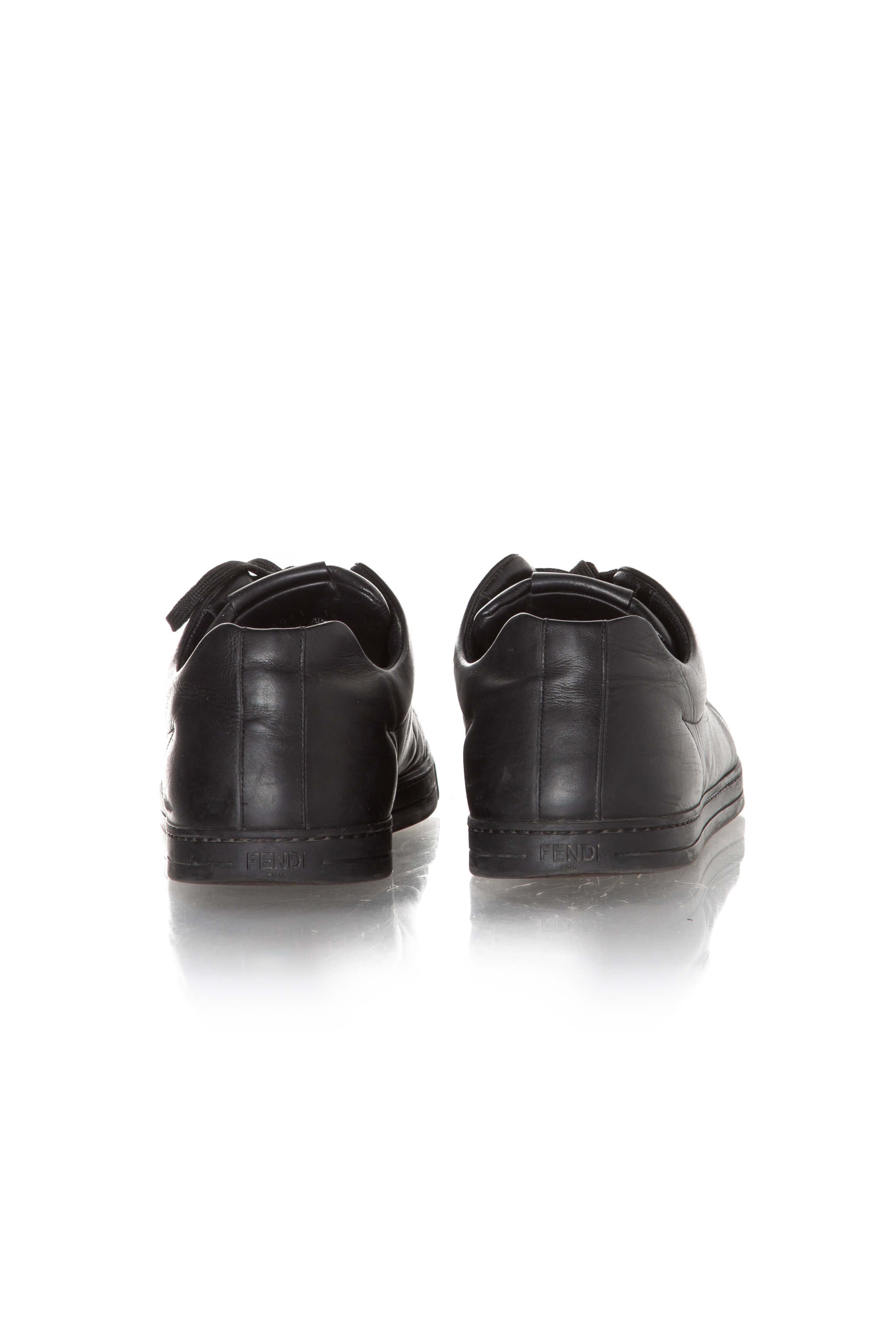 Fendi, Talla 10