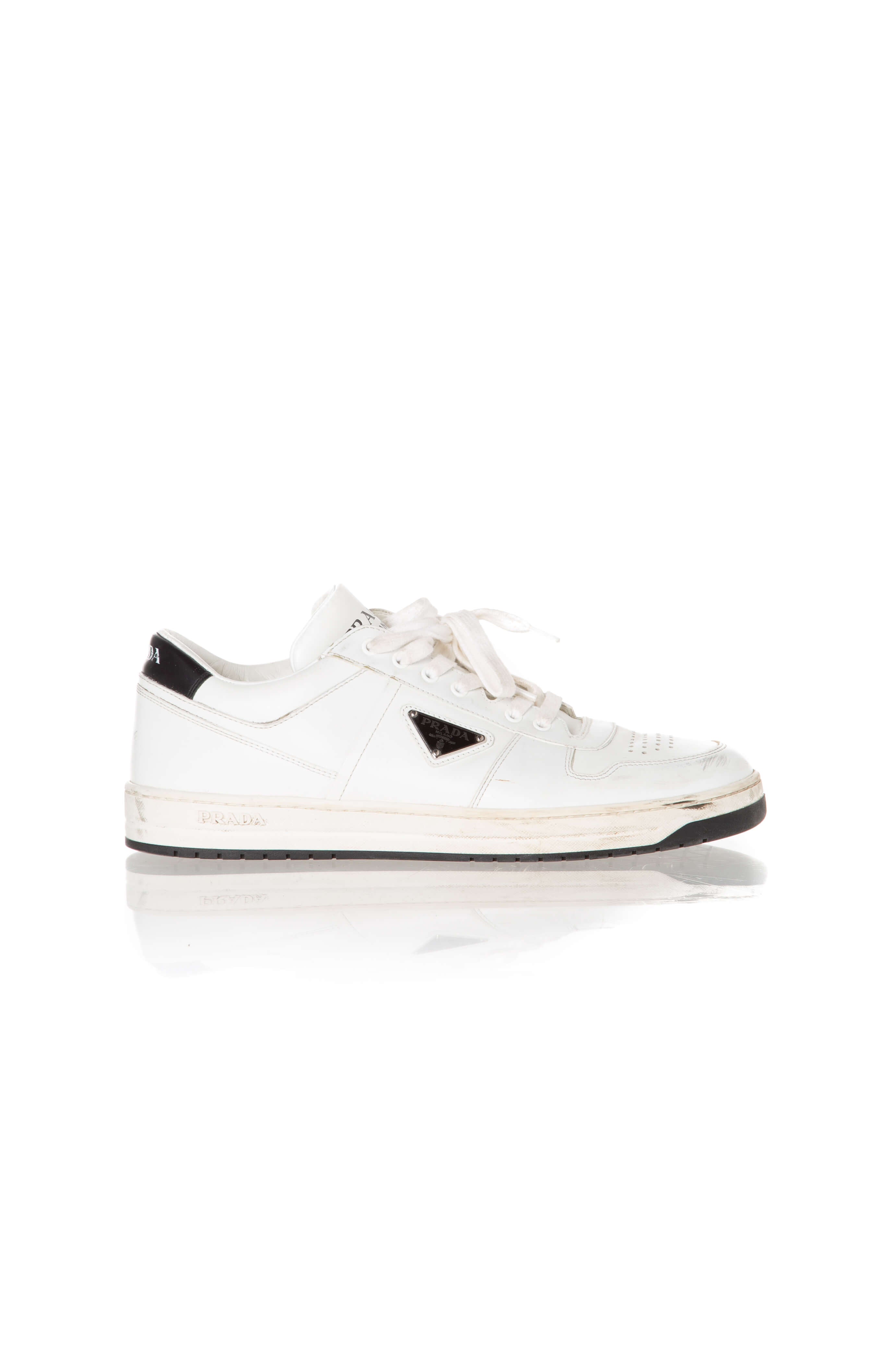 Prada, Talla 9