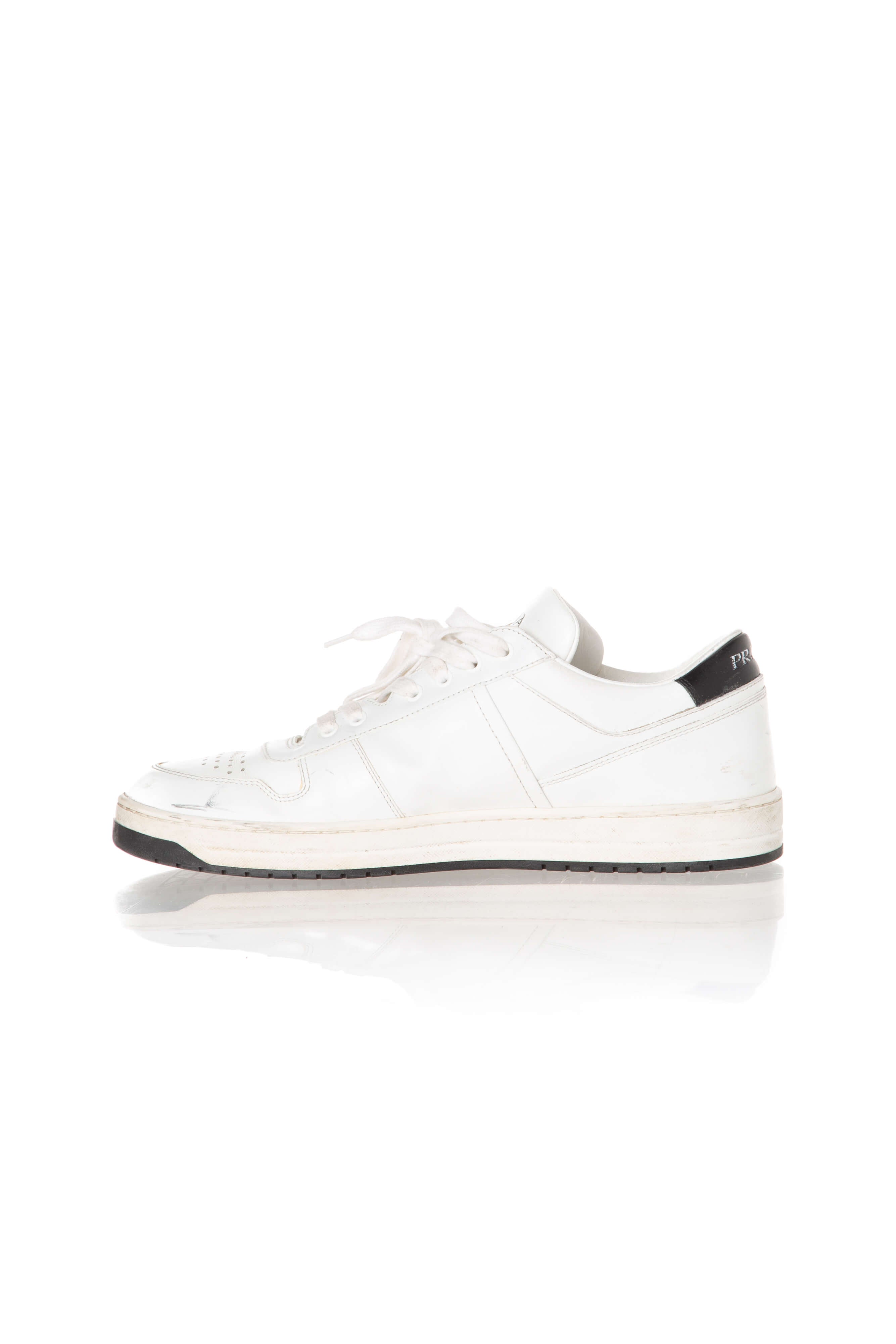 Prada, Talla 9