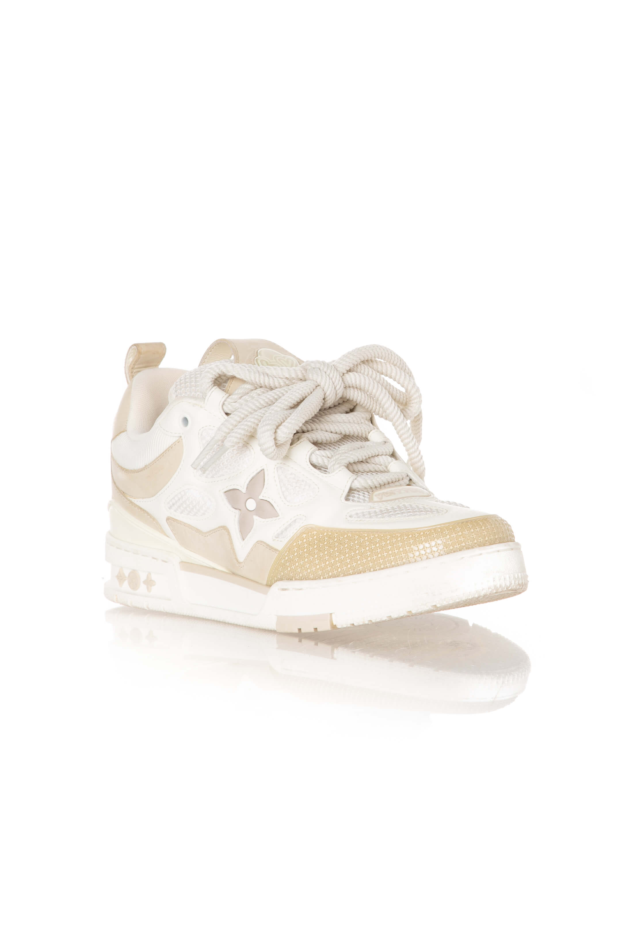 Louis Vuitton, Talla 7