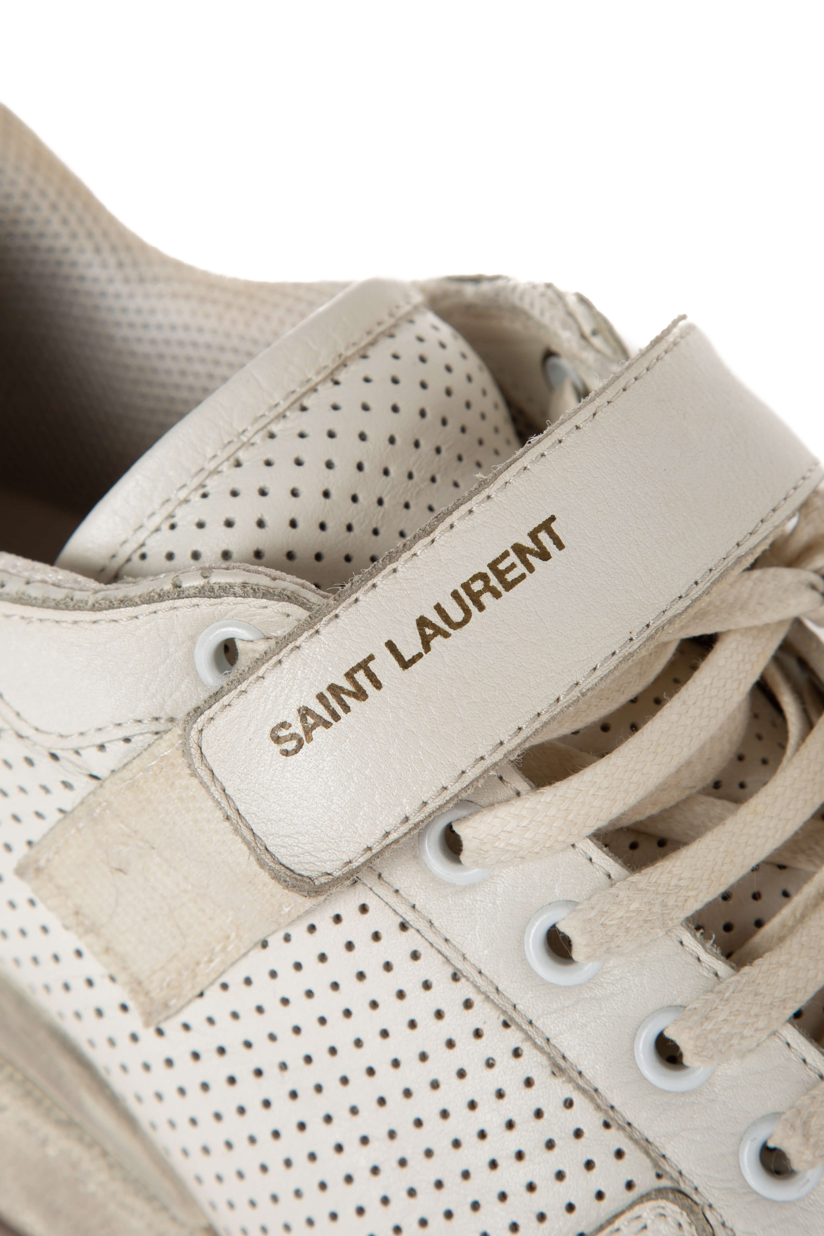 Saint Laurent, Talla 9