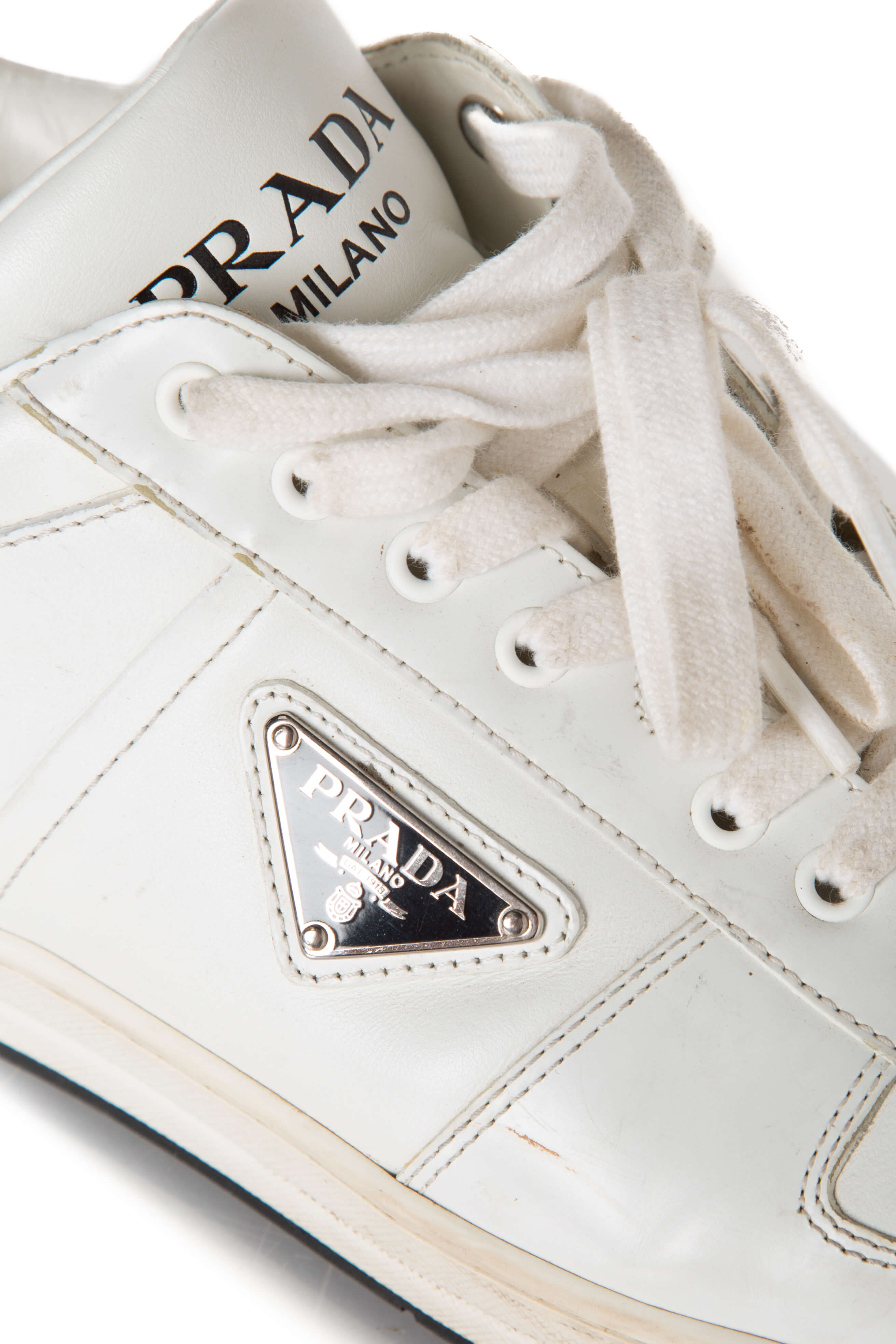 Prada, Talla 9