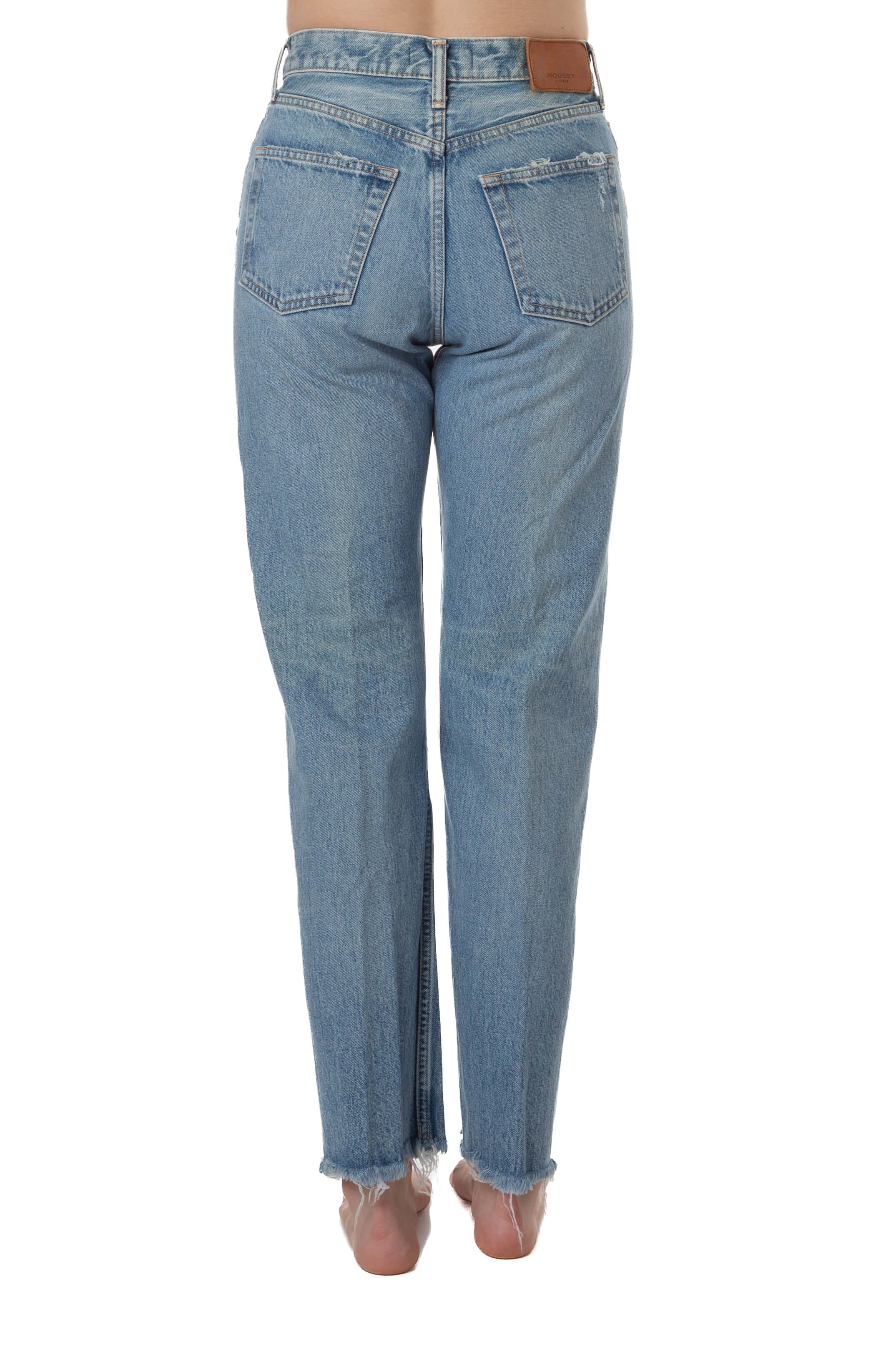 Moussy, Talla 26