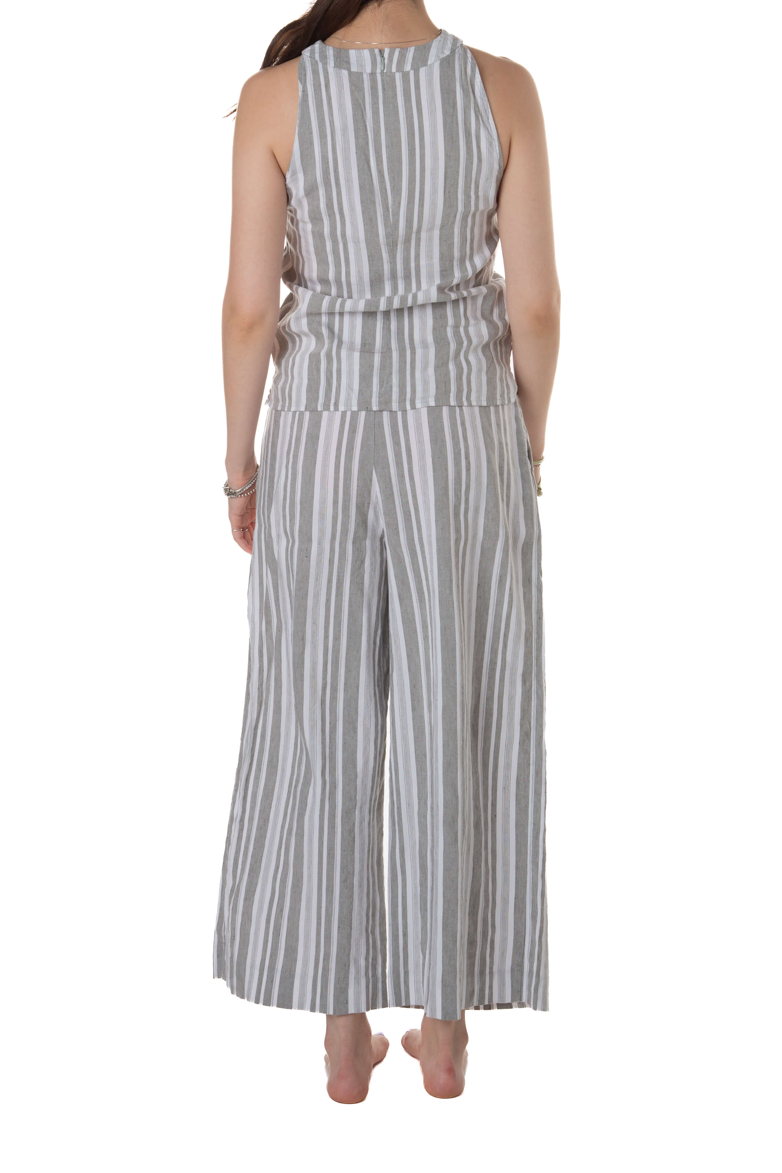 Vince Camuto, Talla 4