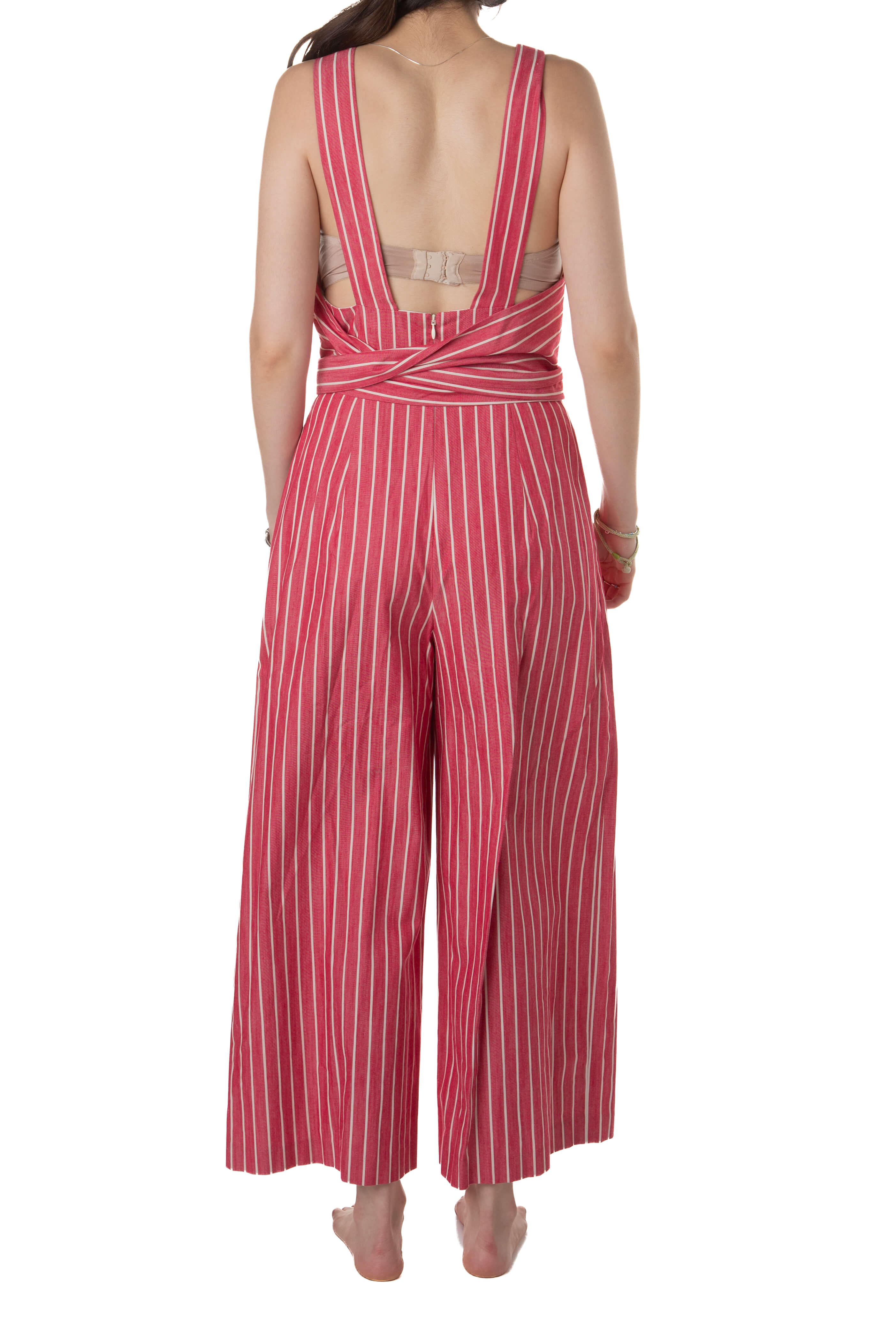 Club Monaco, Talla 6