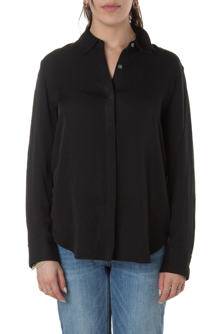 Blusa Theory, vista frontal – ClosetRehab