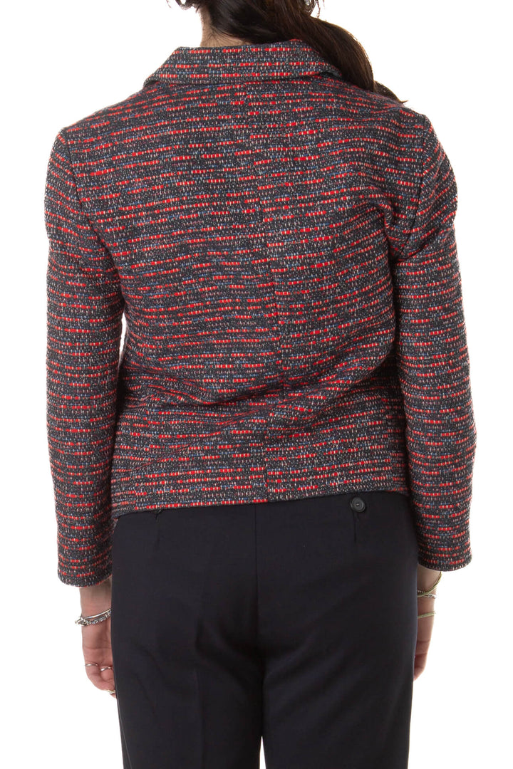 Blazer Marc by Marc Jacobs texturizado, vista trasera con costura central y abertura en el bajo