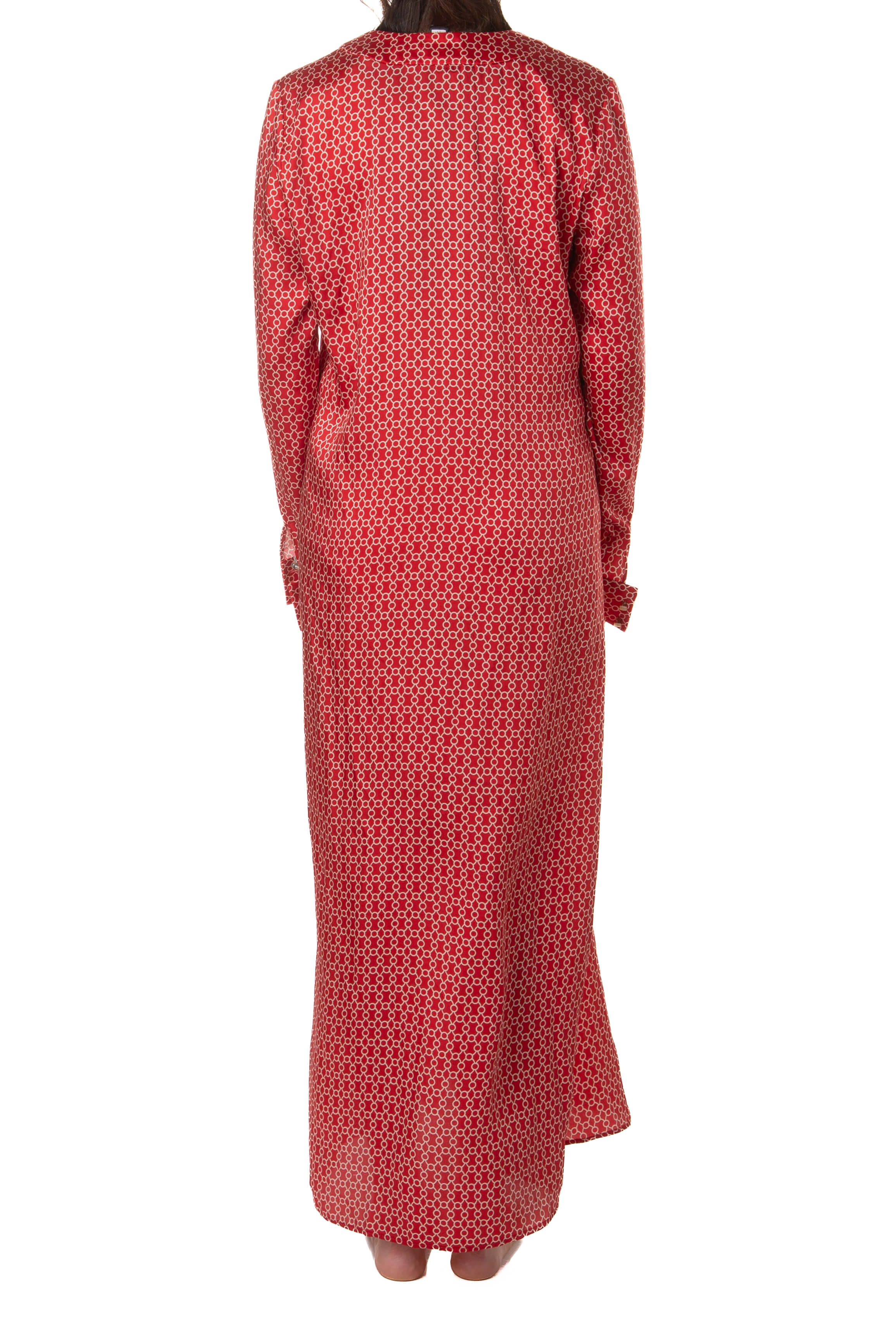 Vestido/kimono Alexis rojo estampado, vista trasera con cuello alto