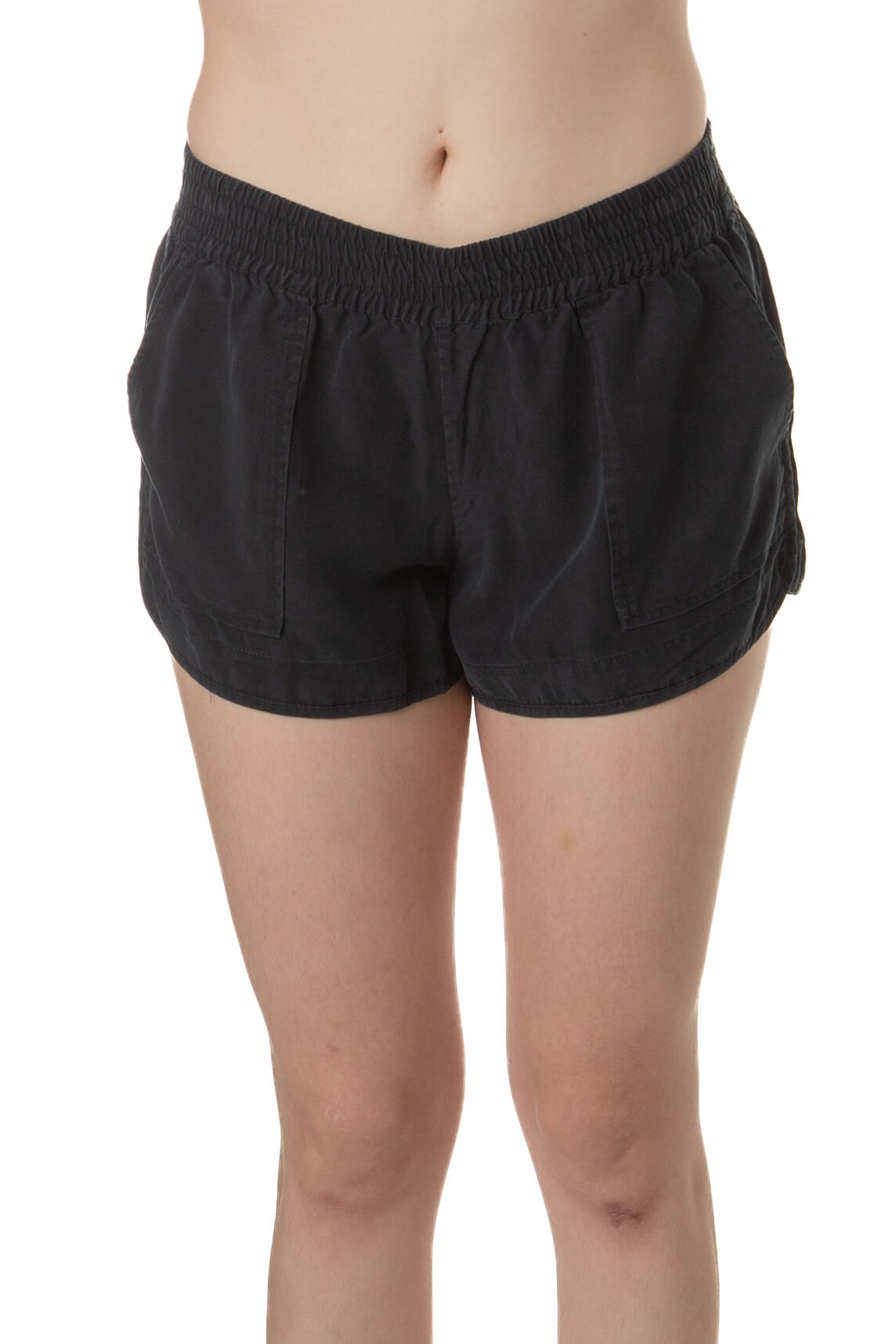 Short Joie negro con cintura elástica, vista frontal