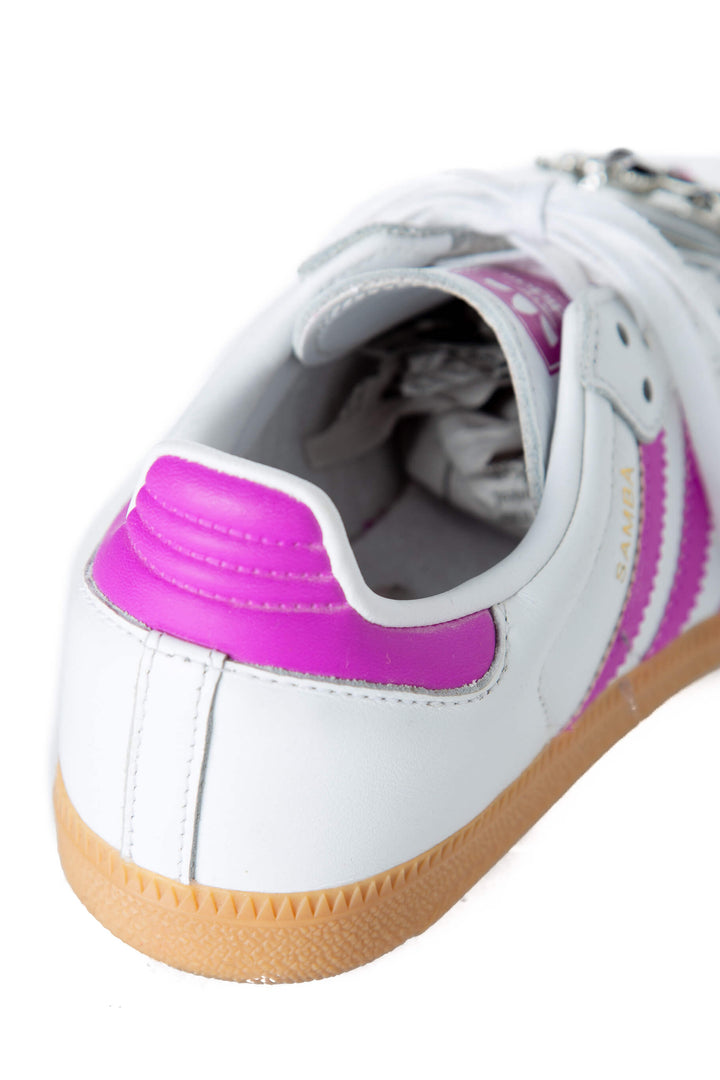 Adidas Samba OG — talón fucsia