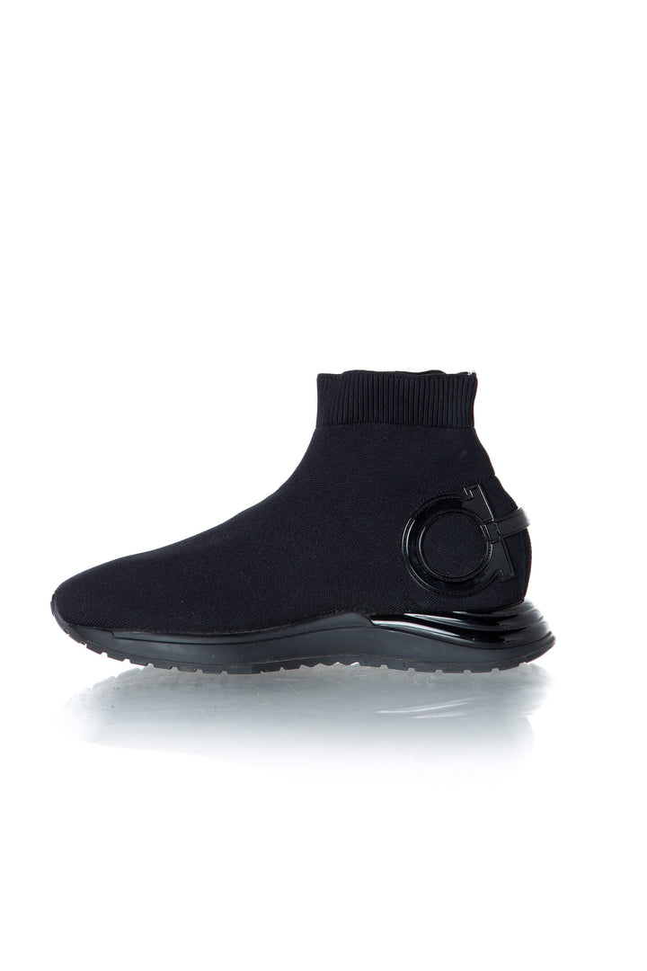 Salvatore Ferragamo Gancini Sock Sneakers — vista lateral interior, otro ángulo
