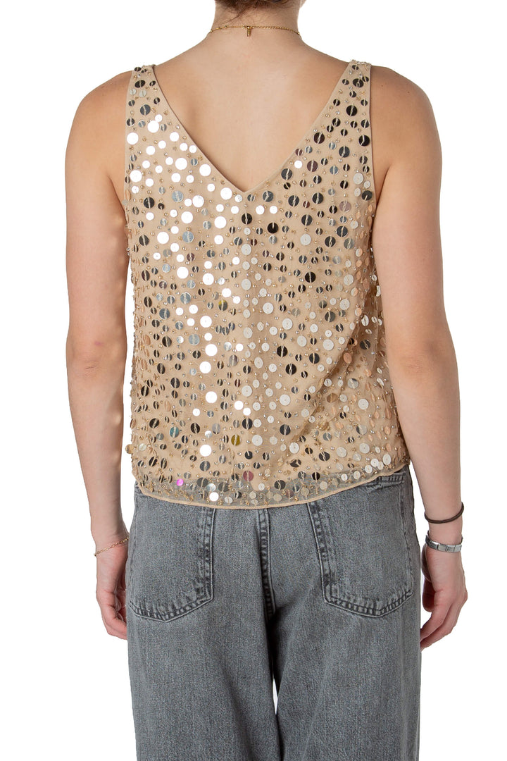 Blusa French Connection beige, detalle de la espalda con lentejuelas | ClosetRehab