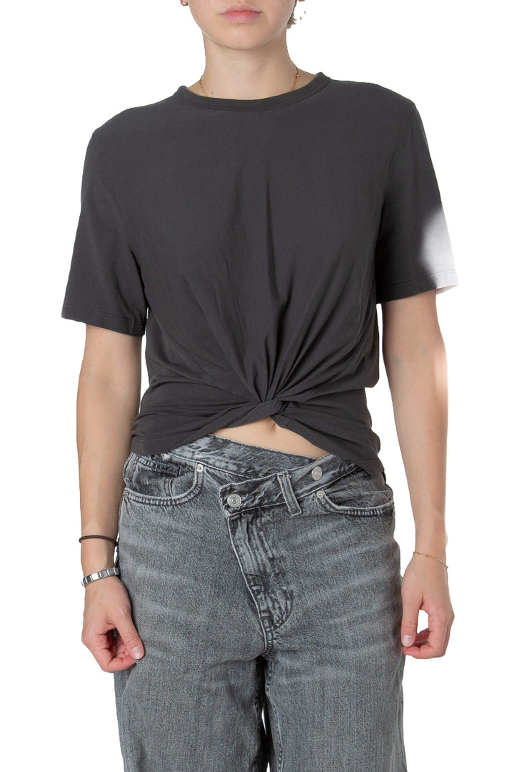Playera deportiva Lululemon gris carbón talla 6 de algodón pima, preloved, vista frontal | ClosetRehab