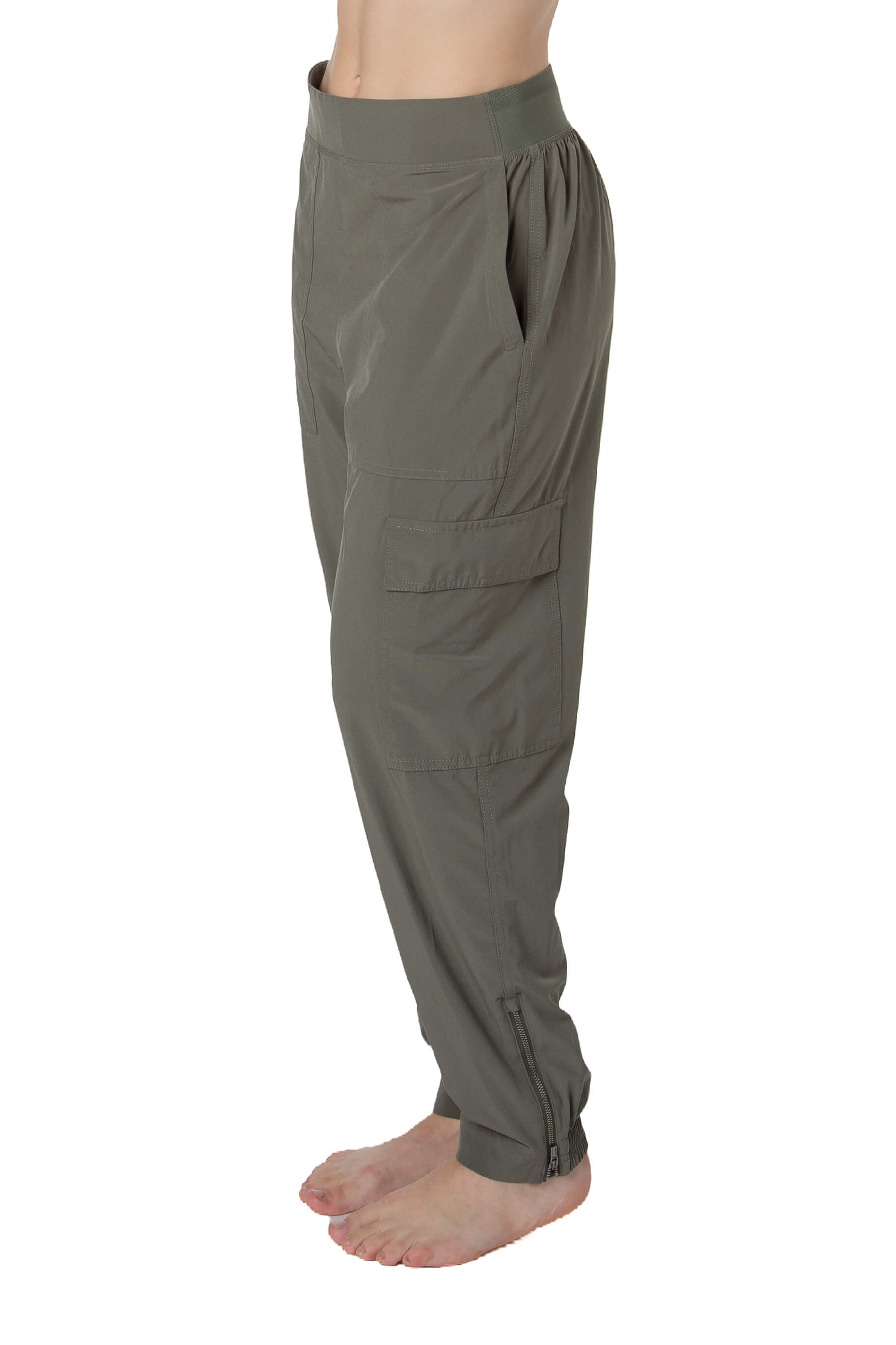 Pantalón Athleta verde militar talla 6, vista lateral | ClosetRehab