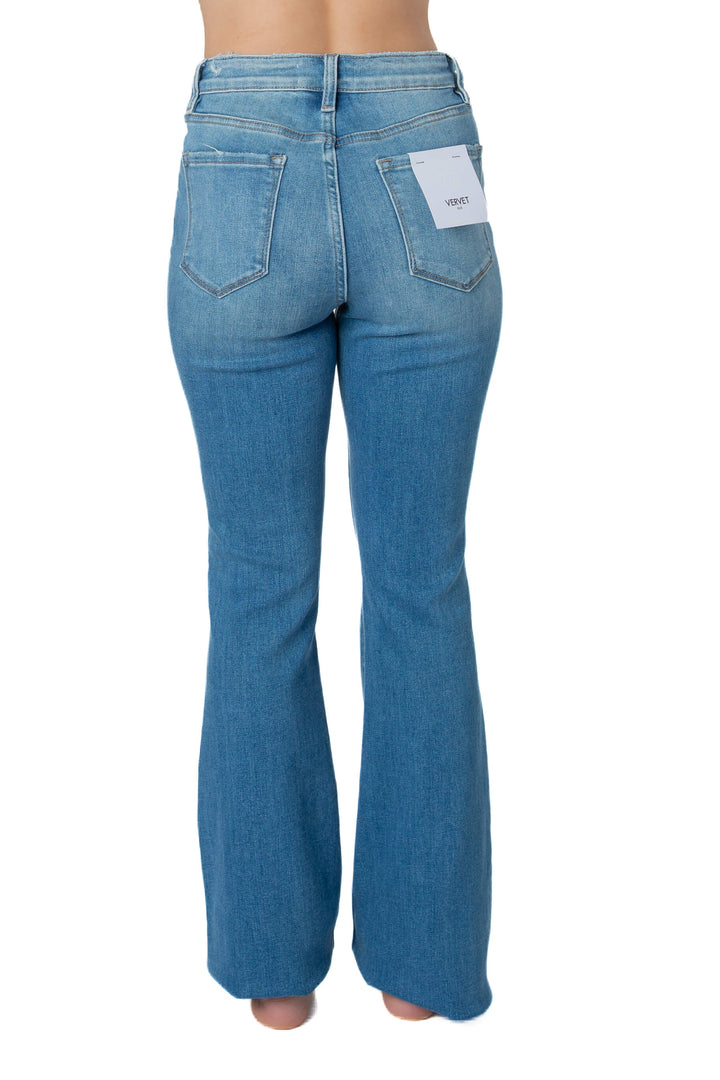 Jeans Vervet azul medio, detalle de la espalda con etiqueta | ClosetRehab