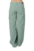 Pantalón cargo Brownie verde salvia, vista trasera