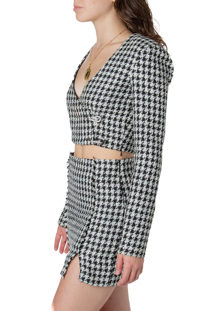 Conjunto Zara saco y falda pata de gallo, vista lateral