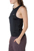 Blusa deportiva Nike negra sin mangas, vista lateral