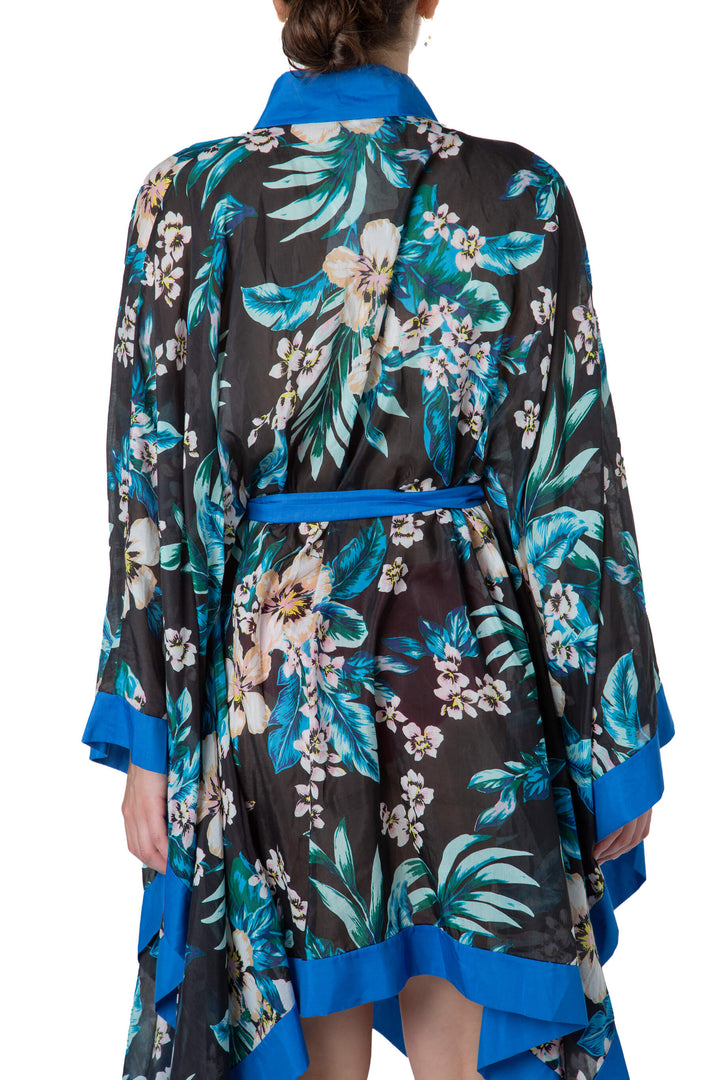 Salida de baño DVF kimono floral negro con azul, vista trasera abierta