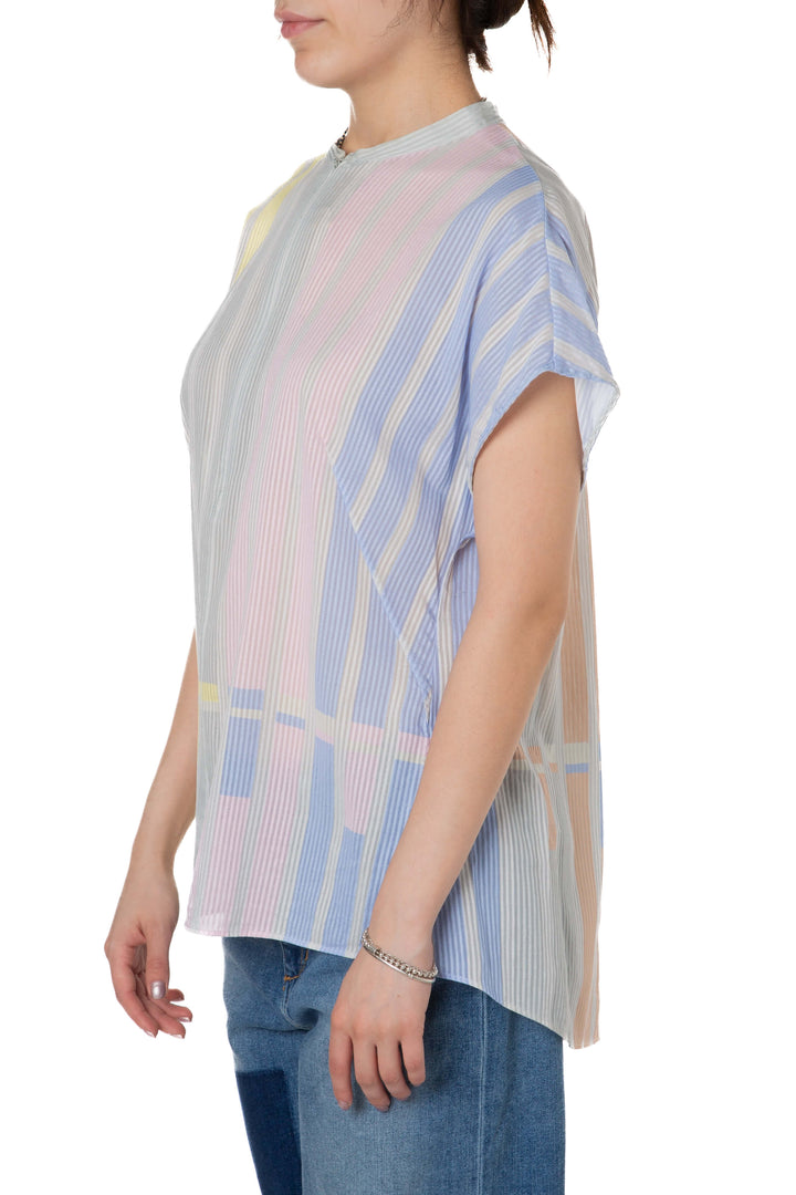 Blusa Akris Punto, vista posterior – ClosetRehab