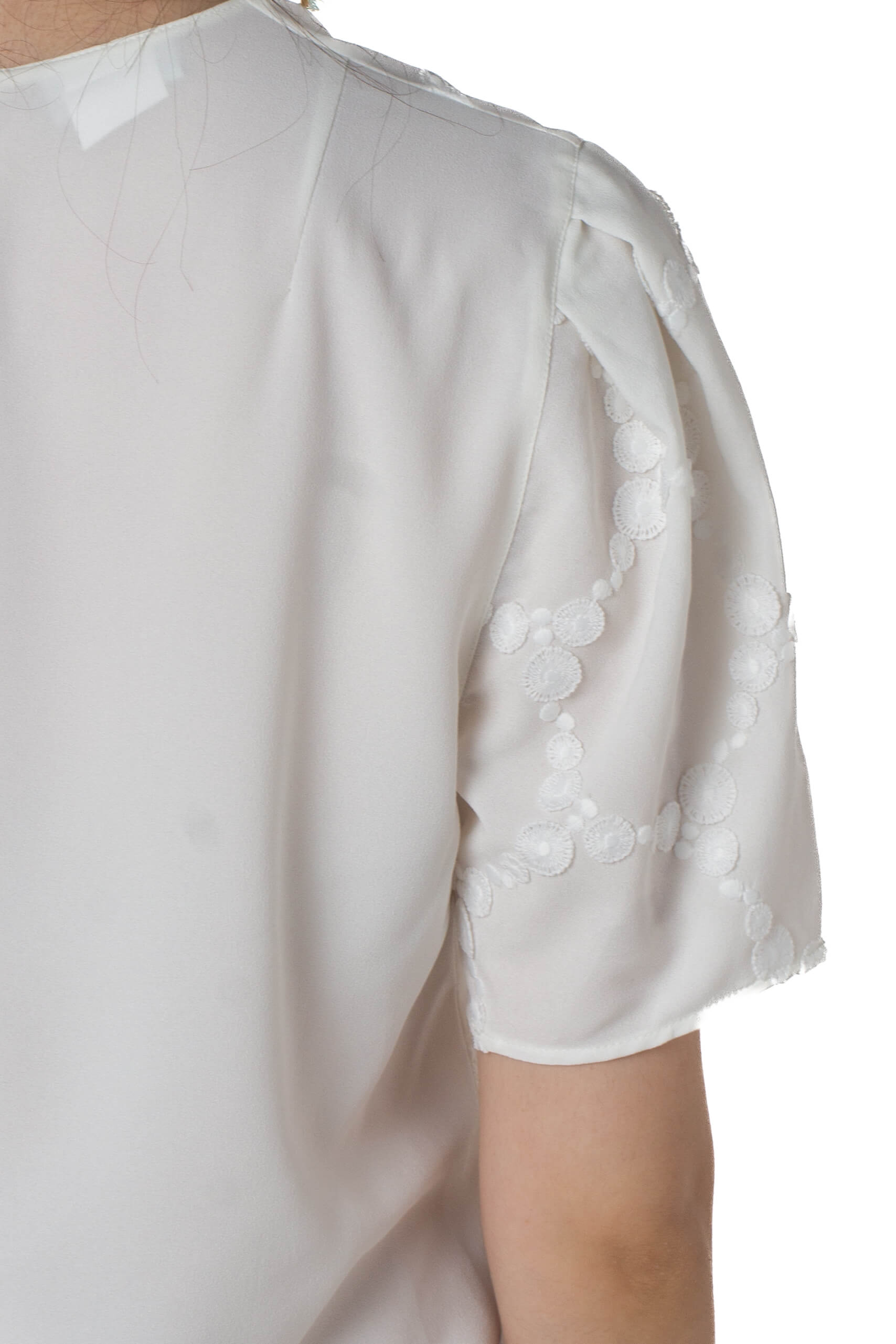 Akris Punto, Talla 8