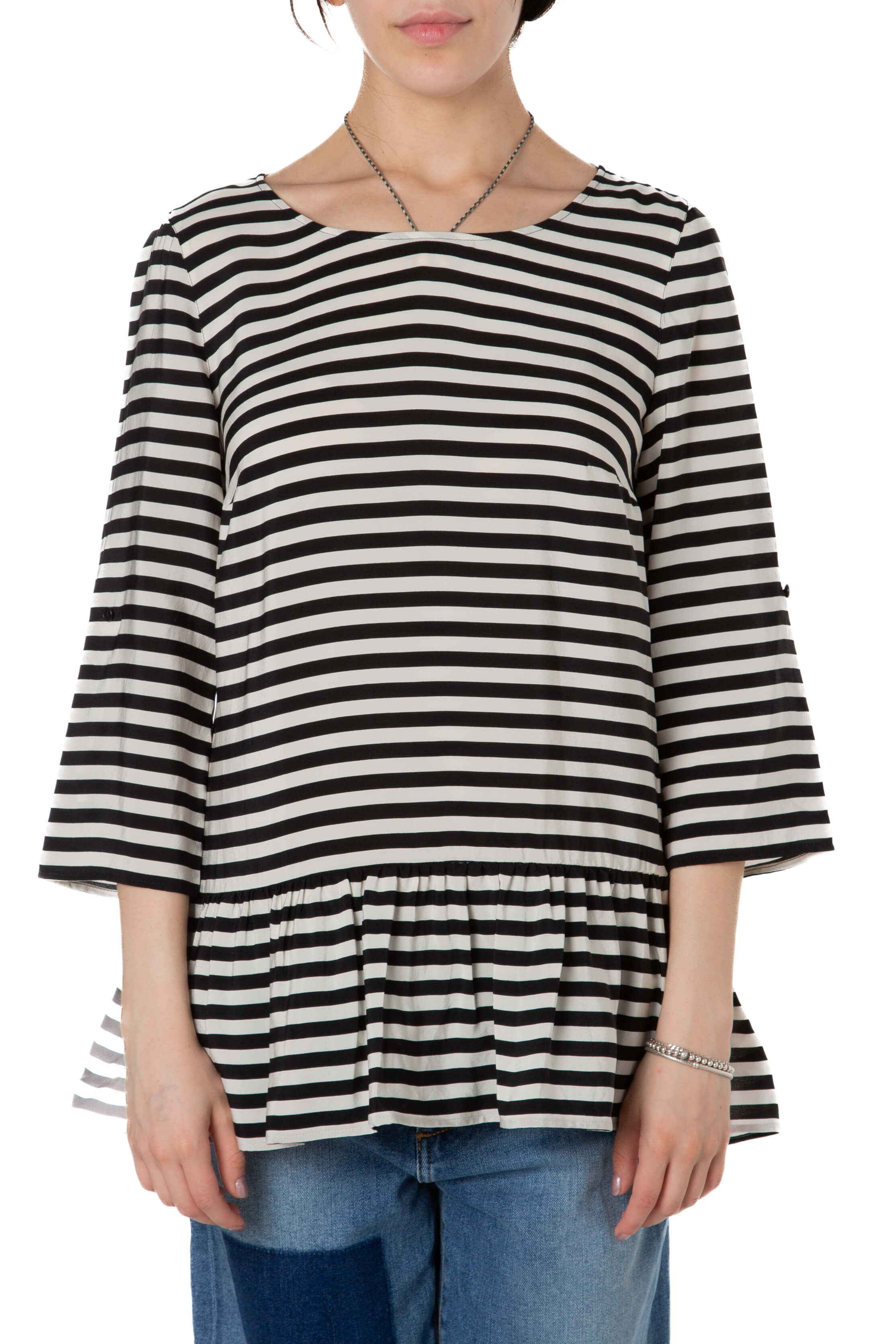 Akris Punto, Talla 8