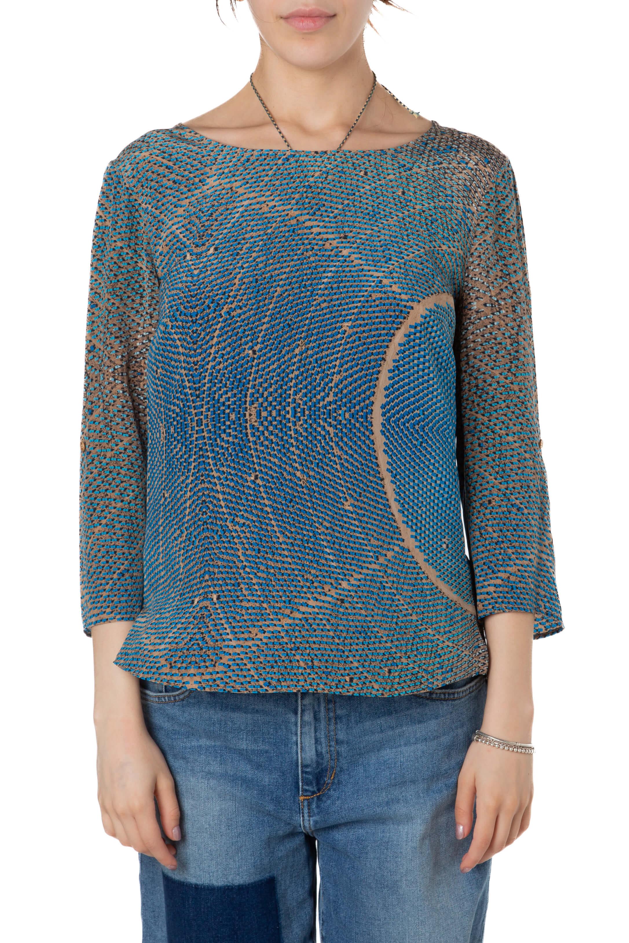 Akris Punto, Talla 8