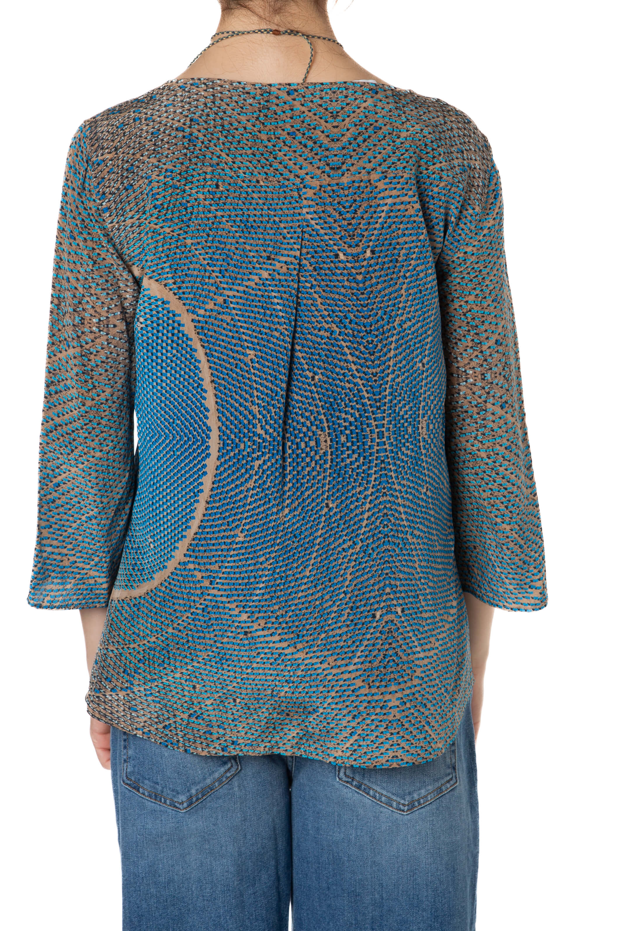 Akris Punto, Talla 8