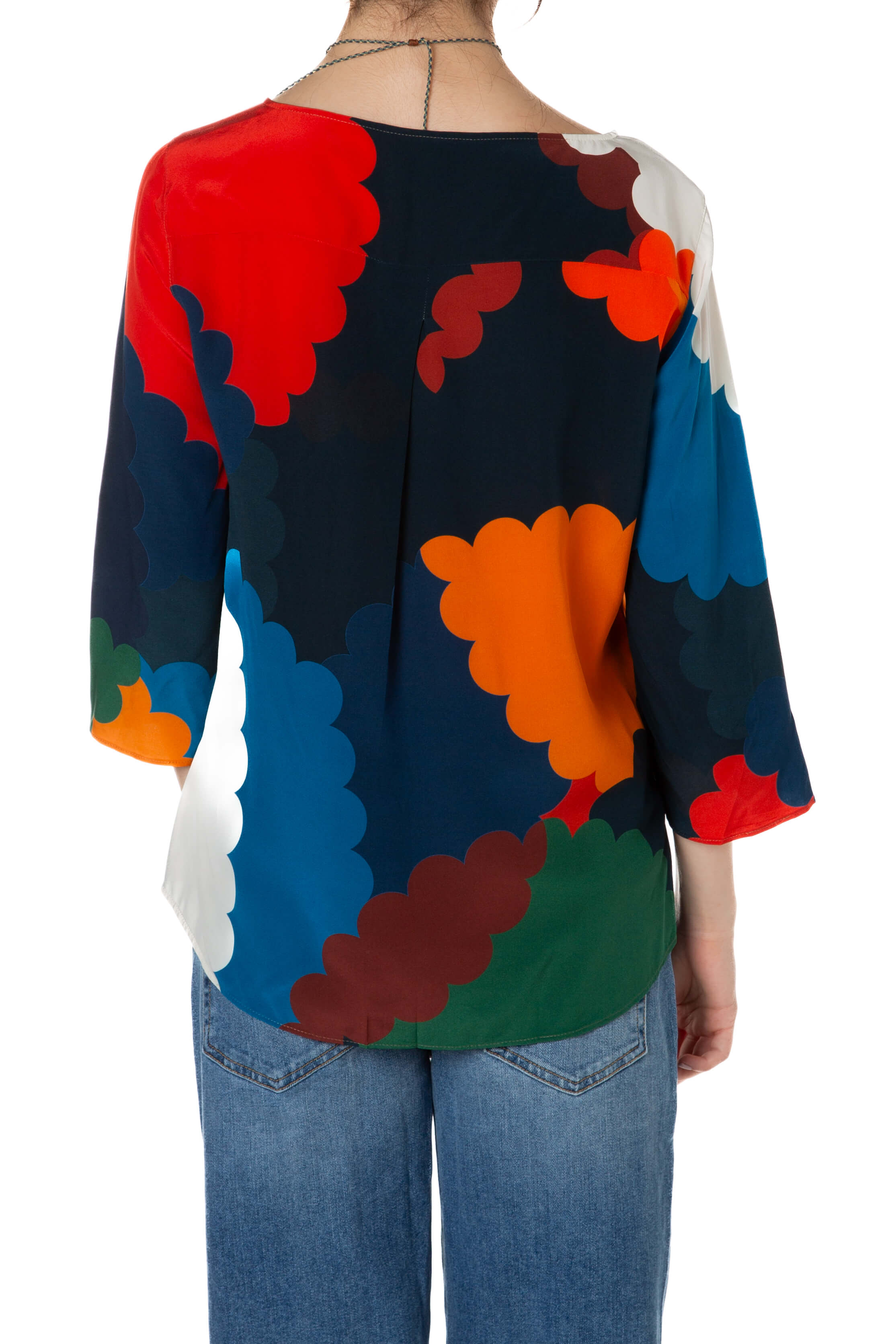 Akris Punto, Talla 8