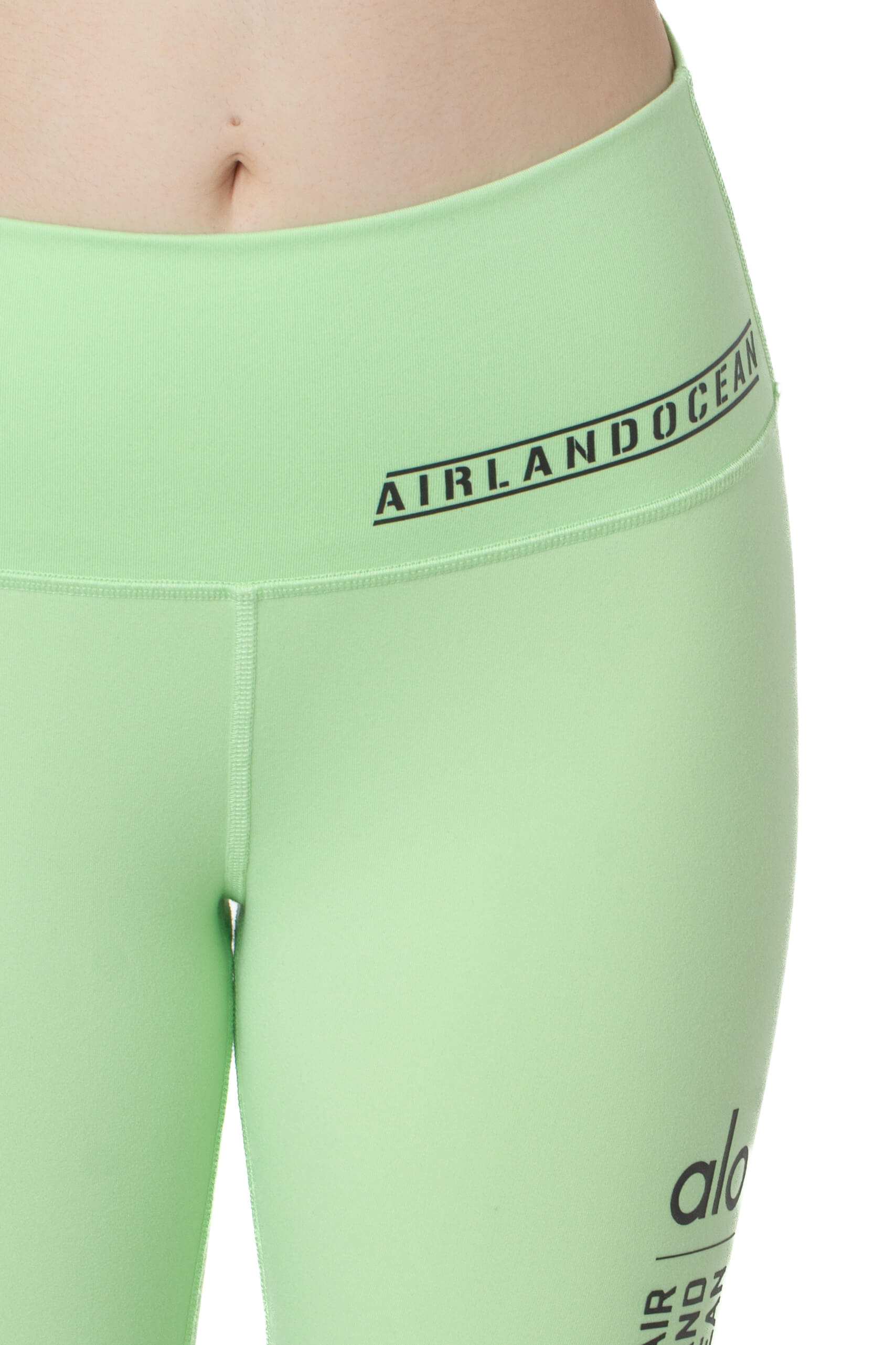 Alo Yoga, Talla S
