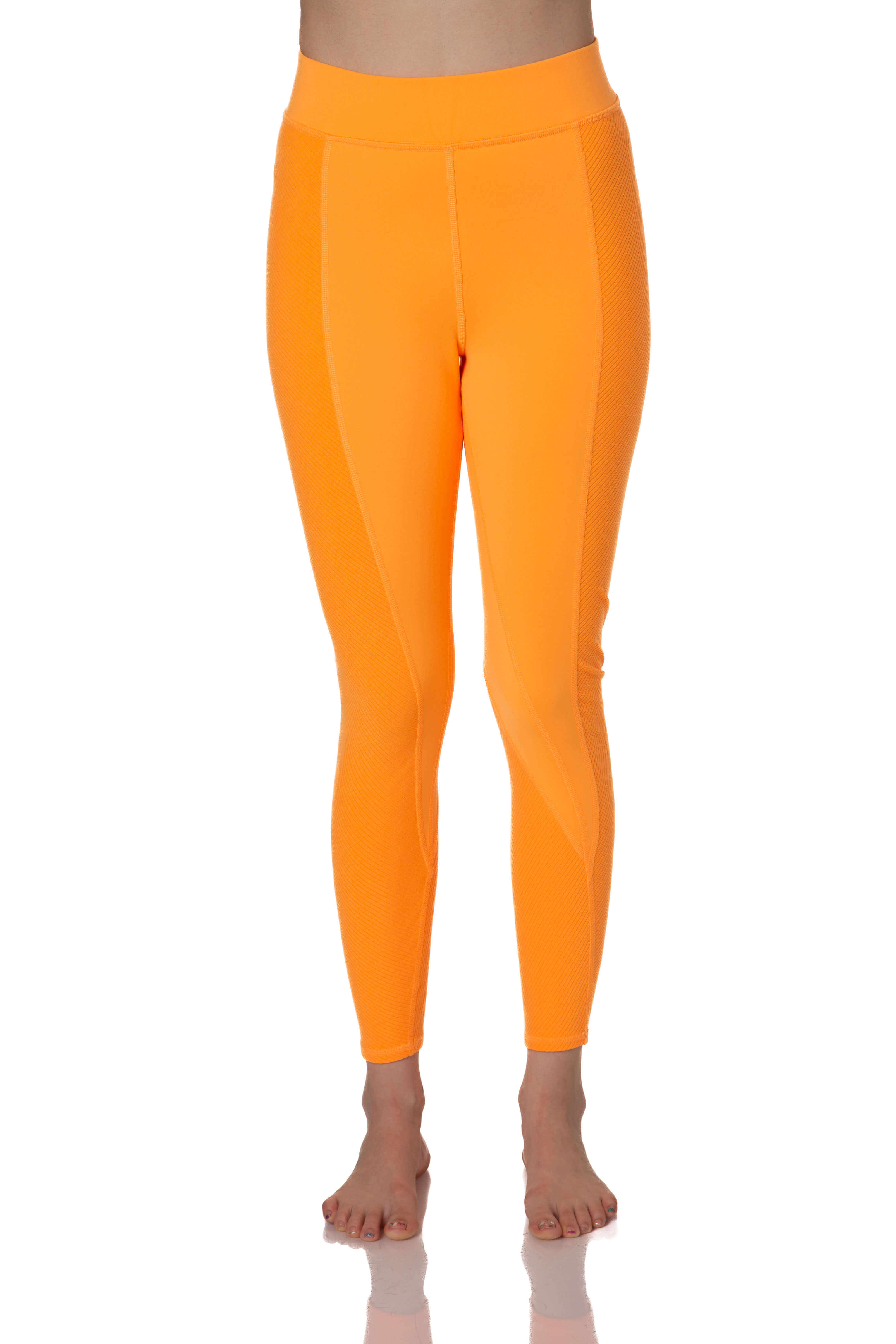 Alo Yoga, Talla S