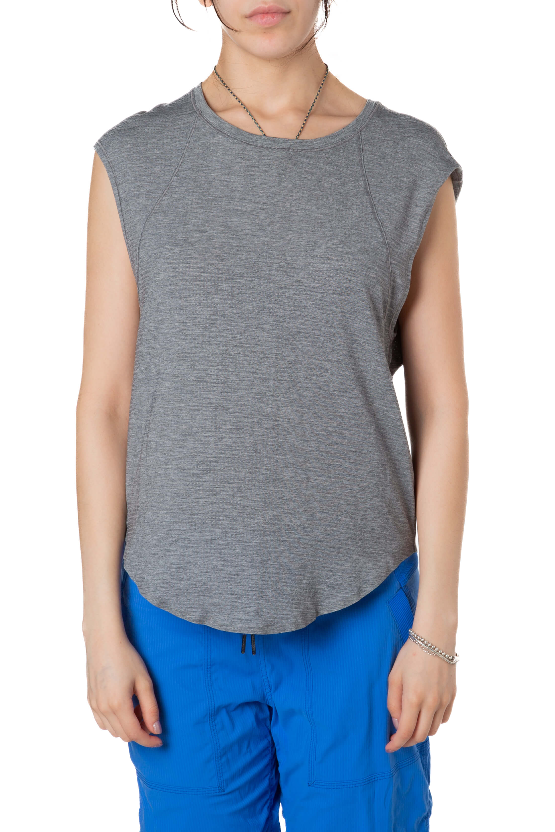 Lulu Lemon, Talla 4