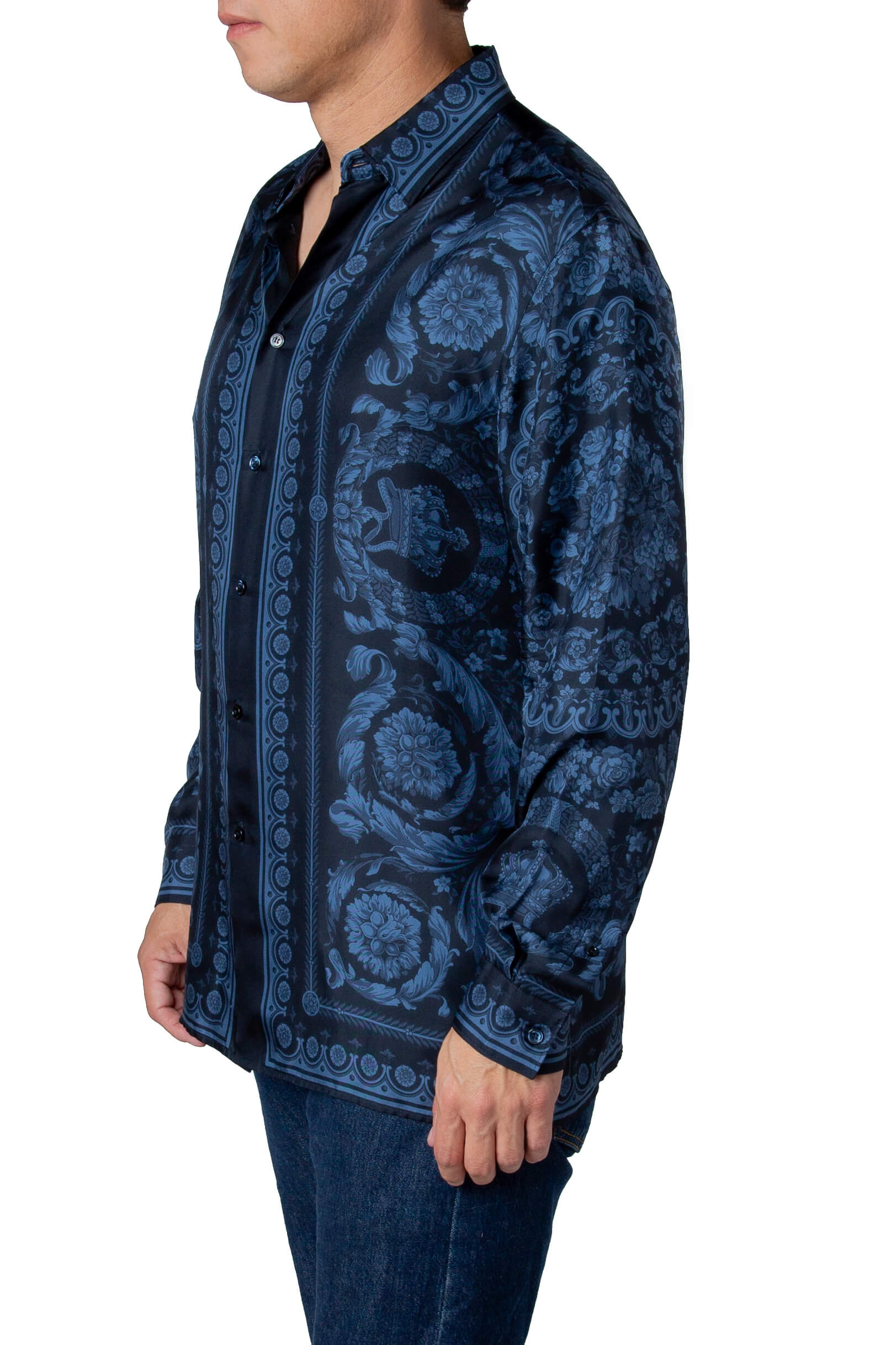Versace, Talla L
