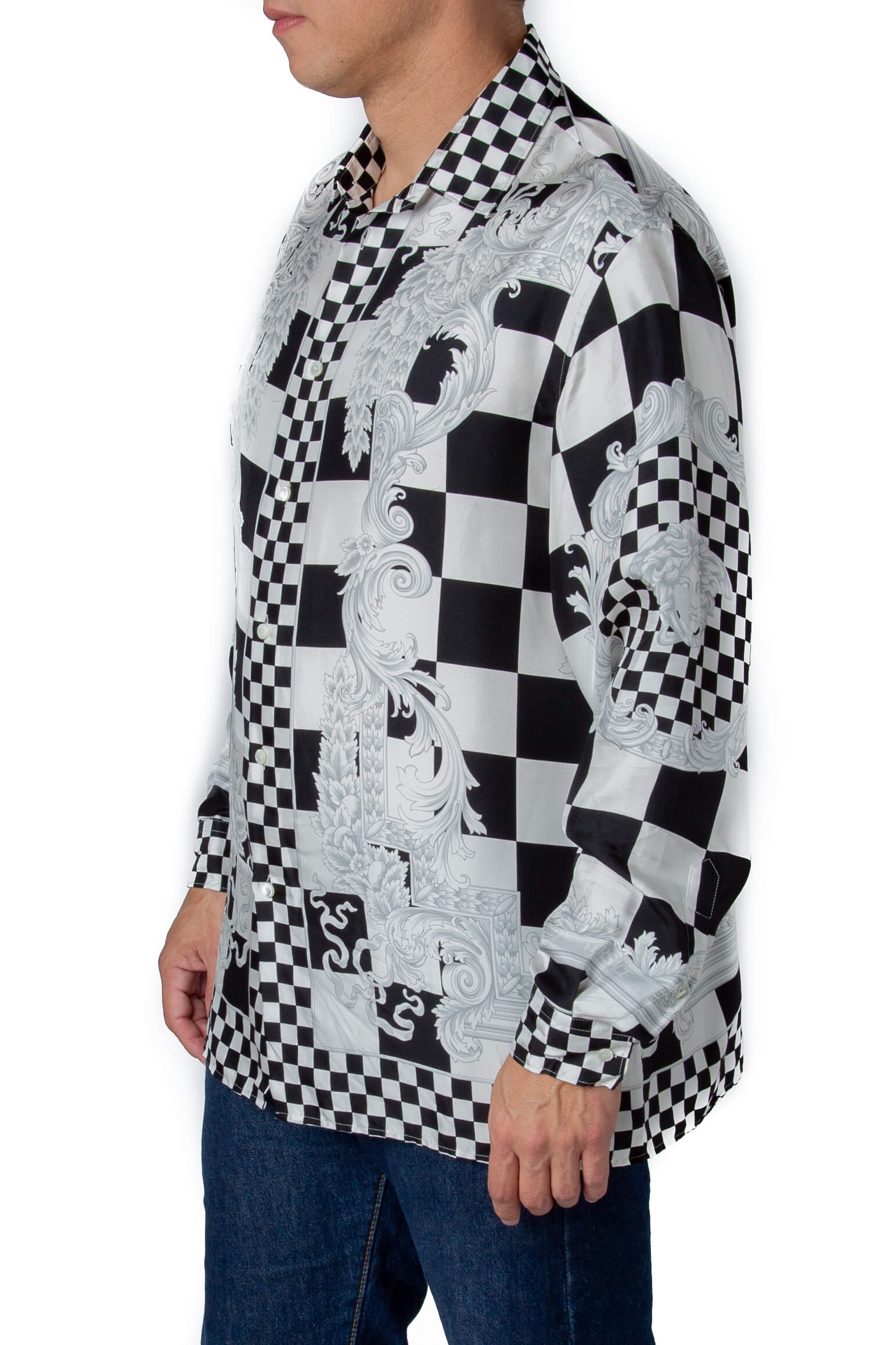Versace, Talla L