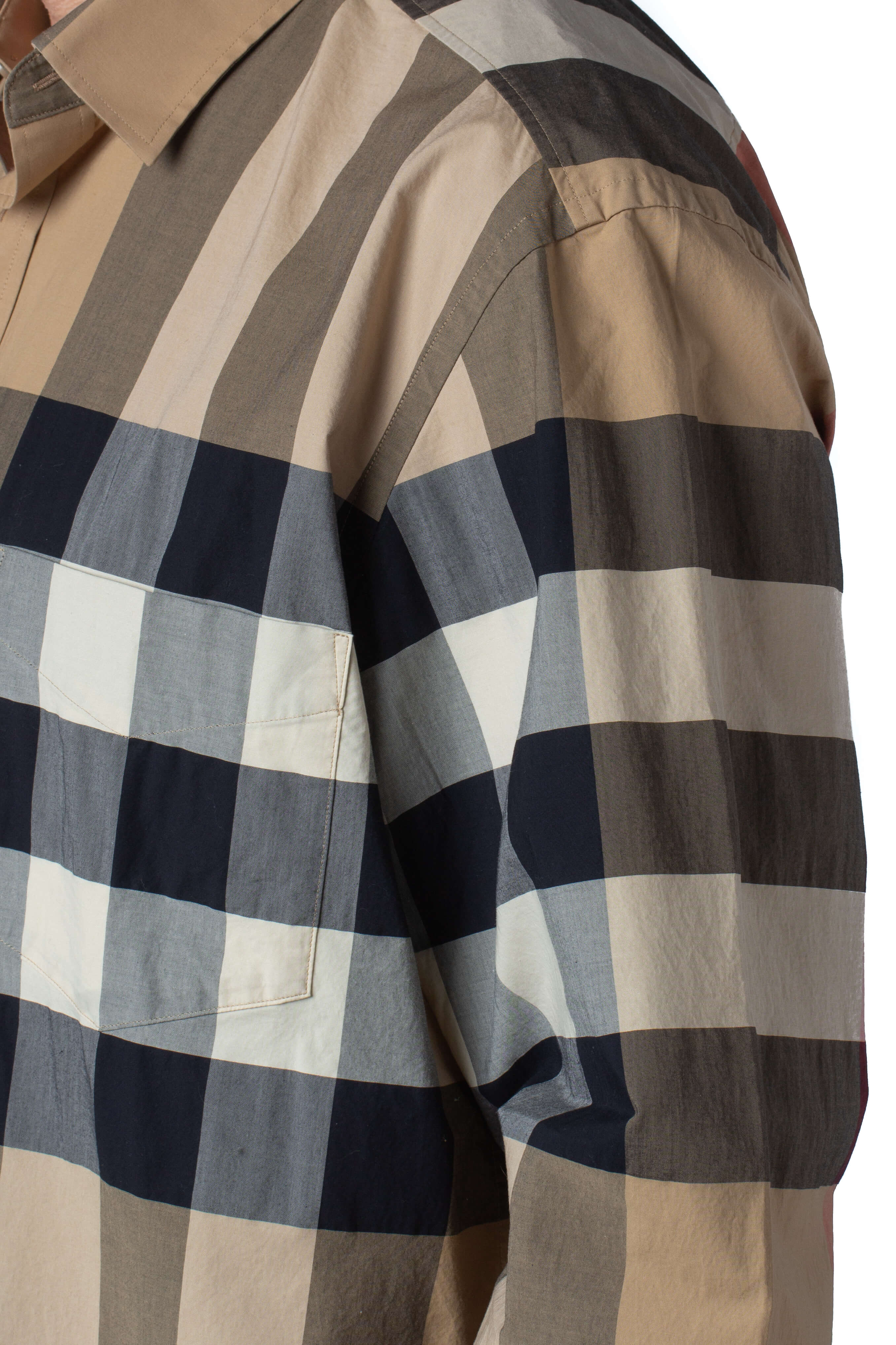 Burberry, Talla XXXL
