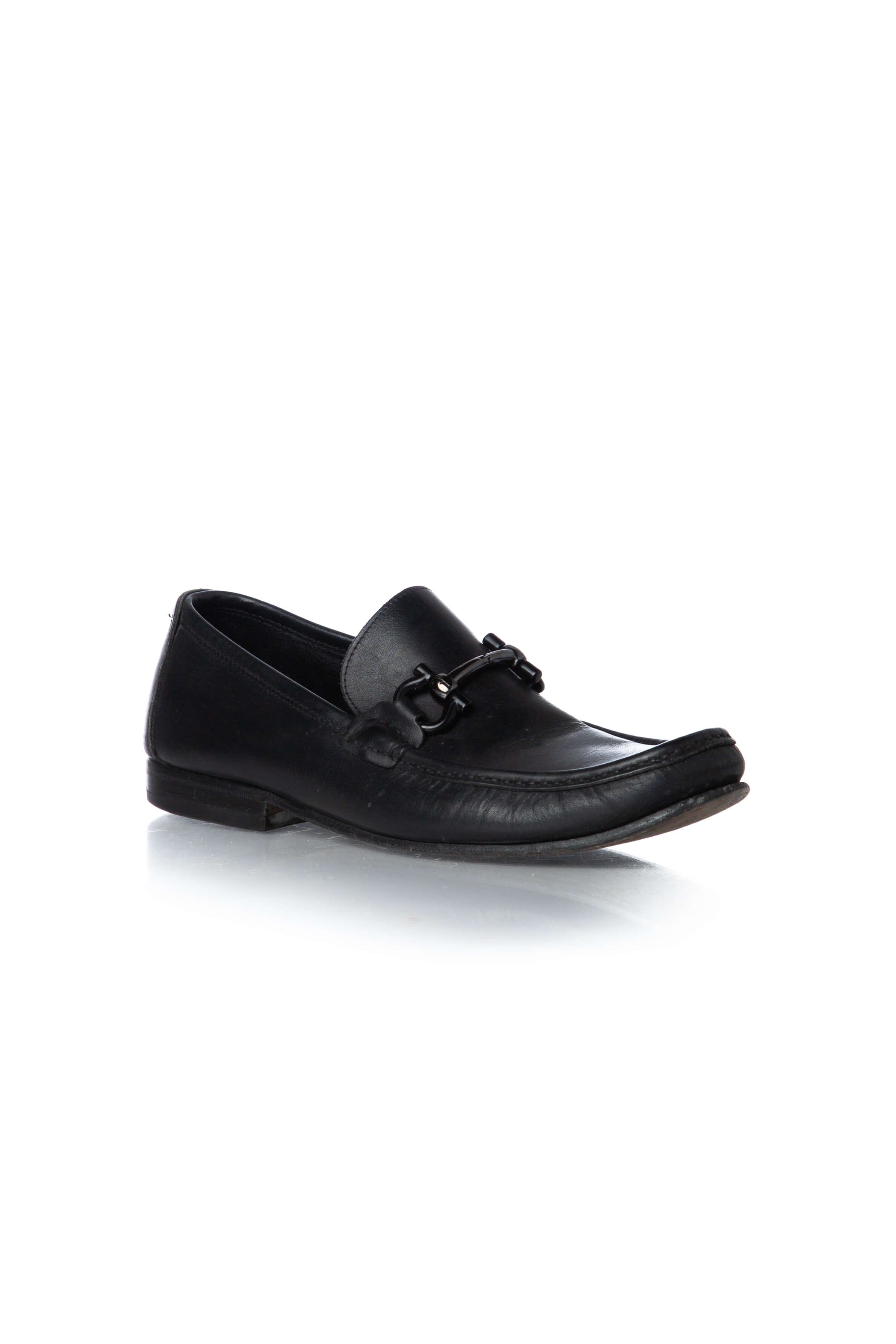 Salvatore Ferragamo, Talla 6 USA