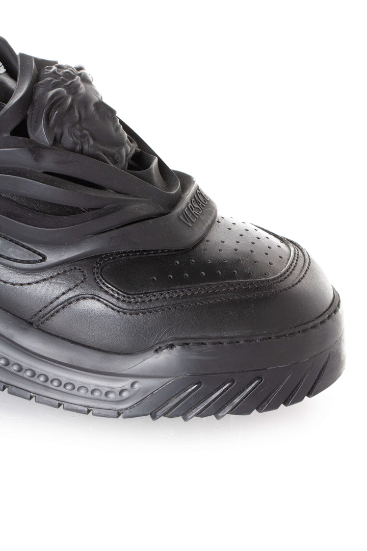Versace, Talla 9